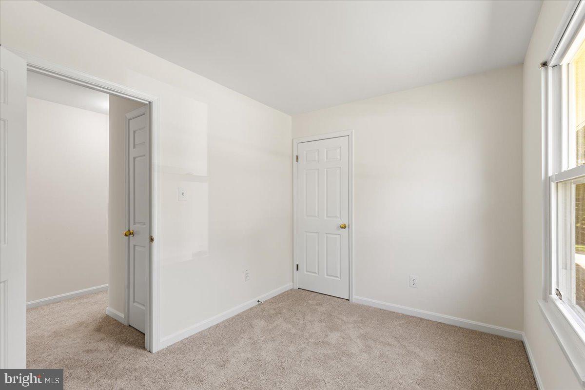FARMINGTON ROAD ESTATES - Residential