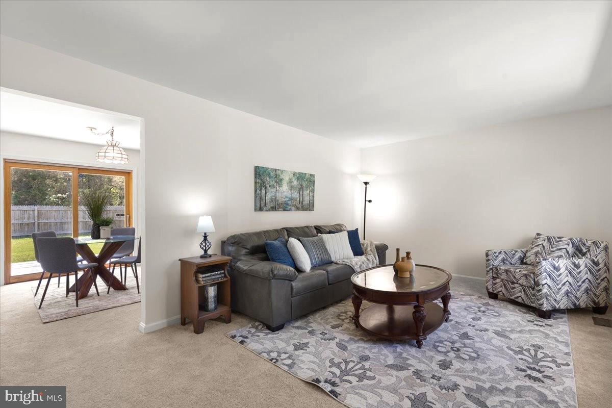 FARMINGTON ROAD ESTATES - Residential