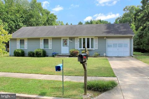Photo of 712 Cedar Boulevard, ACCOKEEK, MD 20607 (MLS # MDPG2200854)