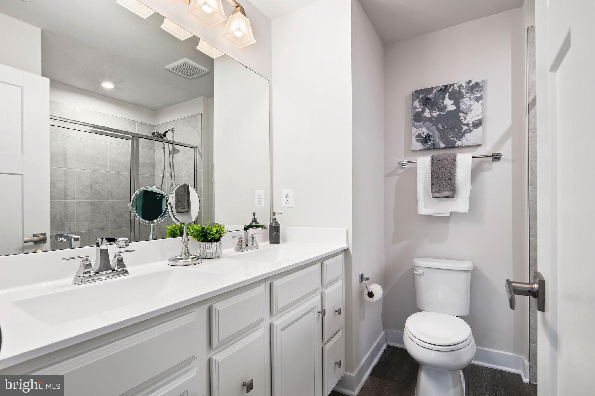 FOSTER'S GLEN - Residential