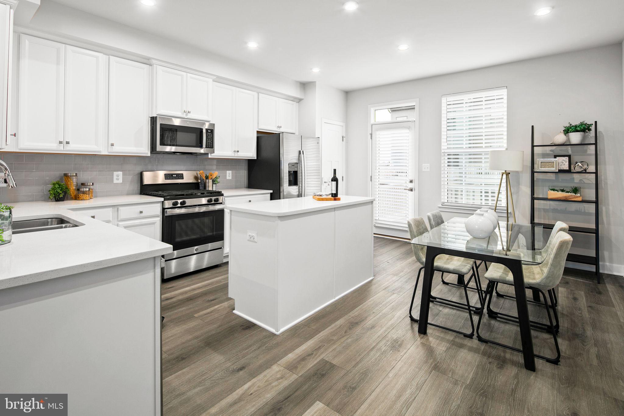 FOSTER'S GLEN - Residential