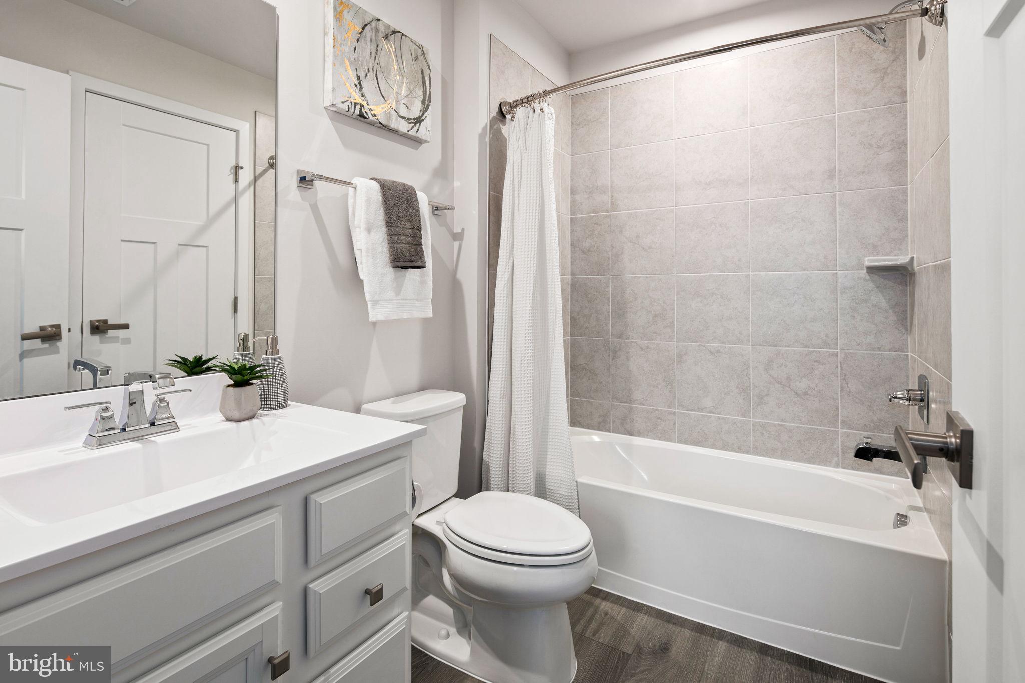 FOSTER'S GLEN - Residential