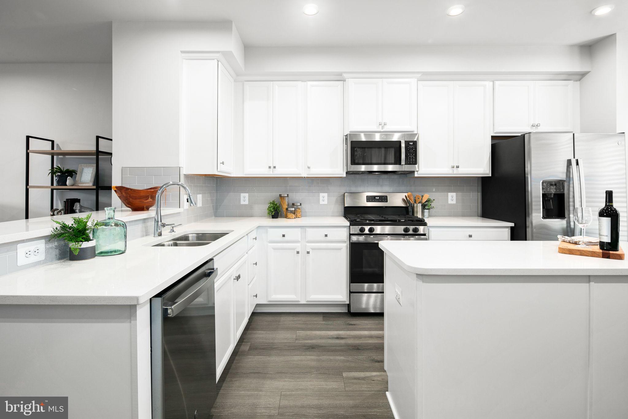 FOSTER'S GLEN - Residential