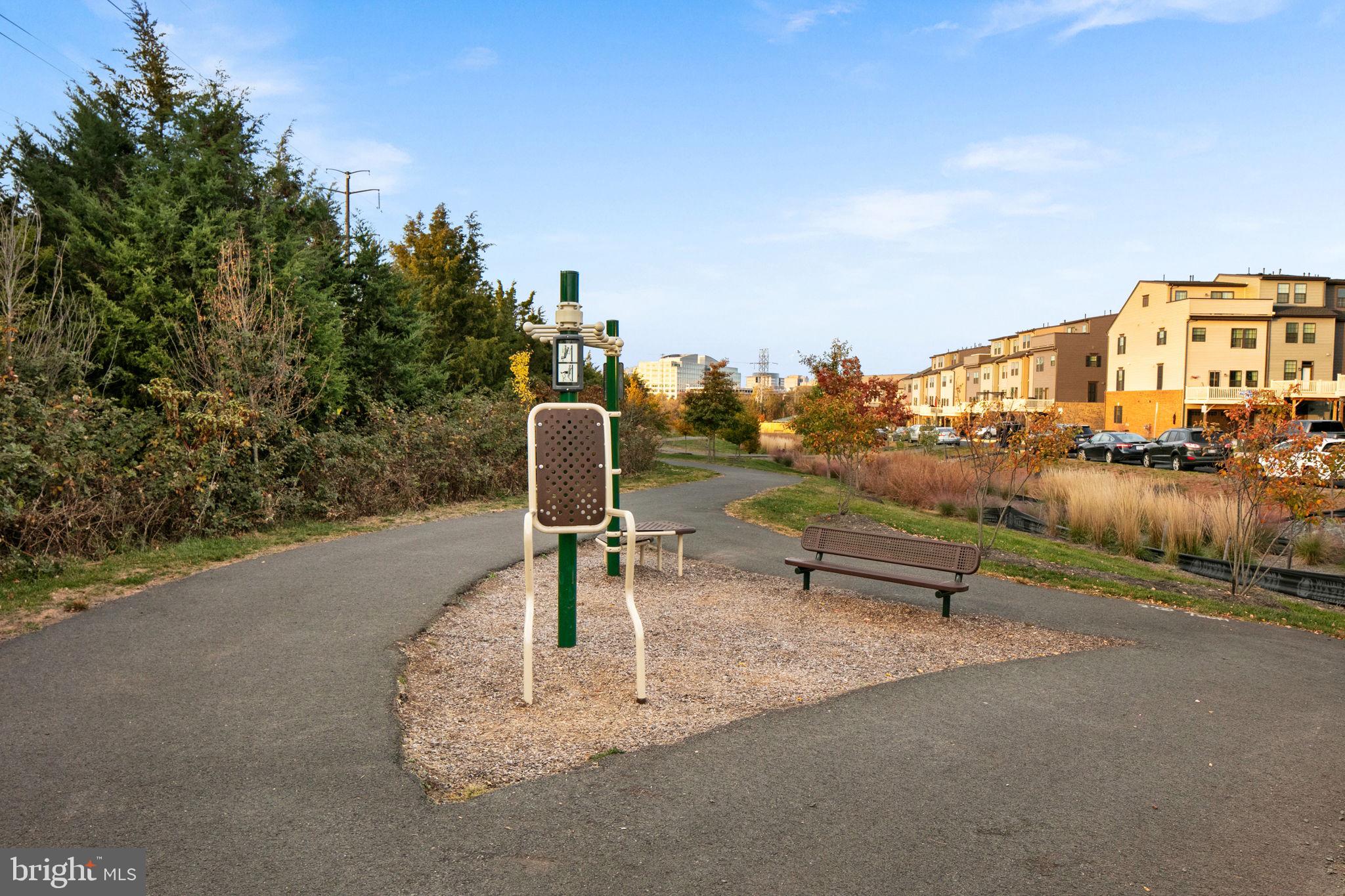 FOSTER'S GLEN - Residential