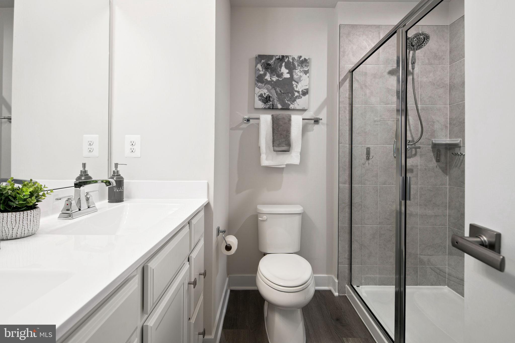 FOSTER'S GLEN - Residential