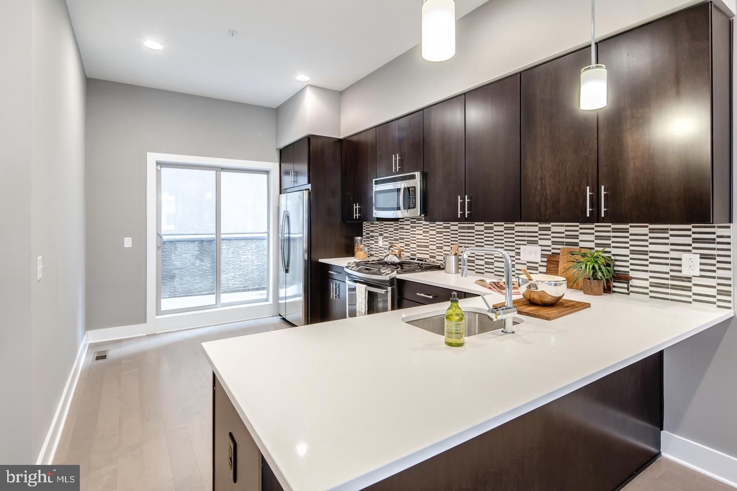 826 N 3RD STREET 3