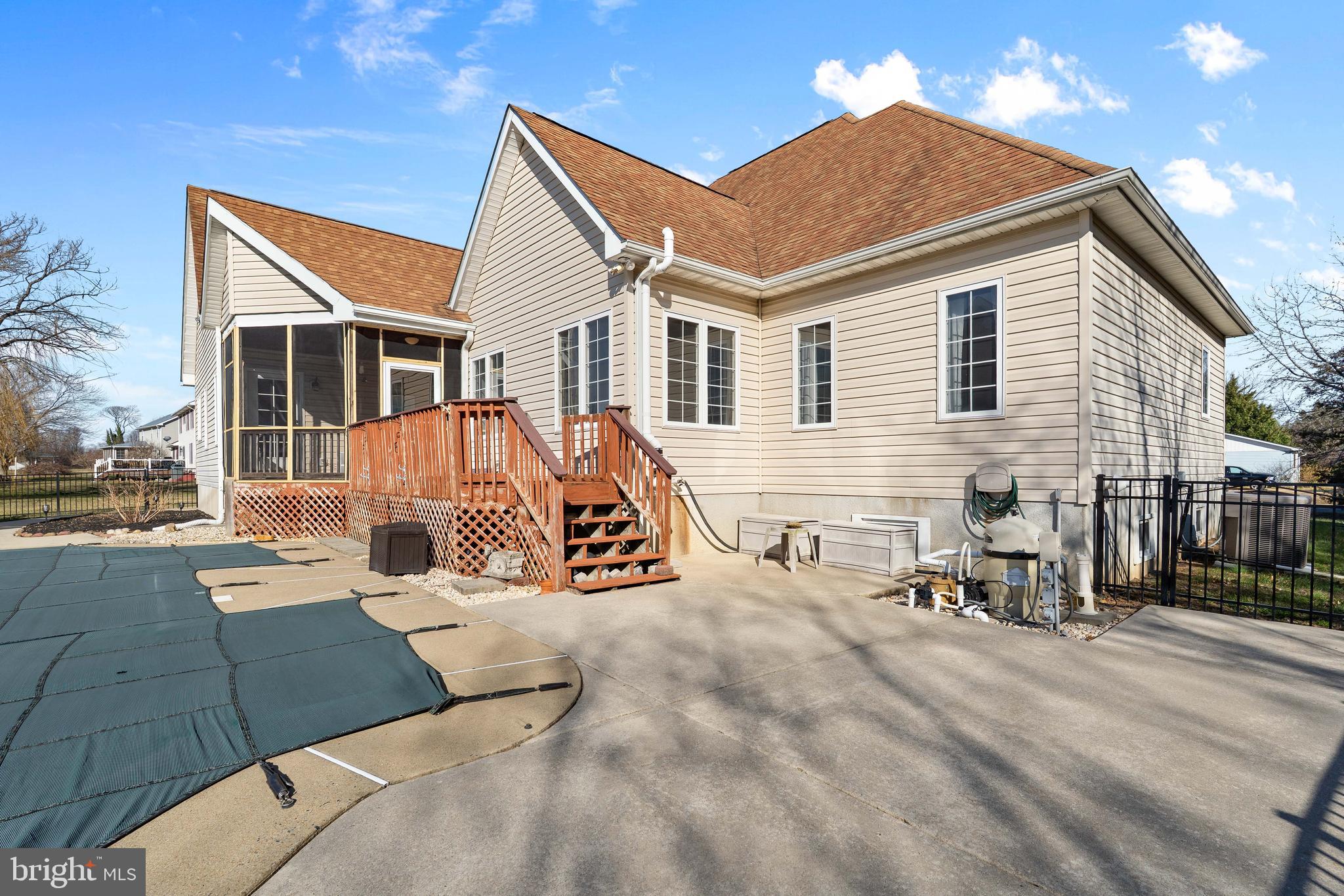 BOHEMIA ESTATES - Residential