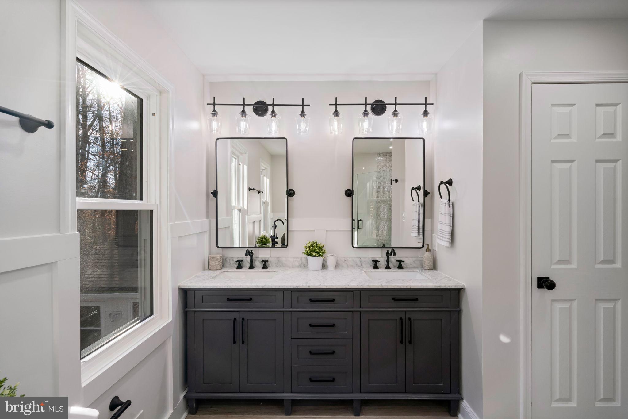 OAK HILL EST SUB - Residential