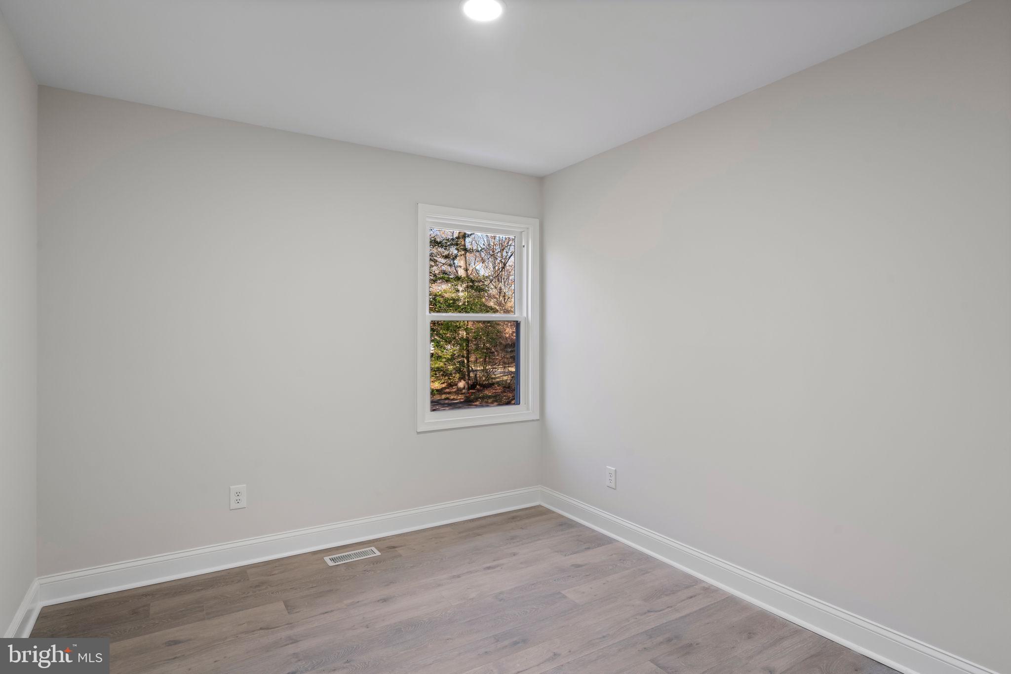 OAK HILL EST SUB - Residential