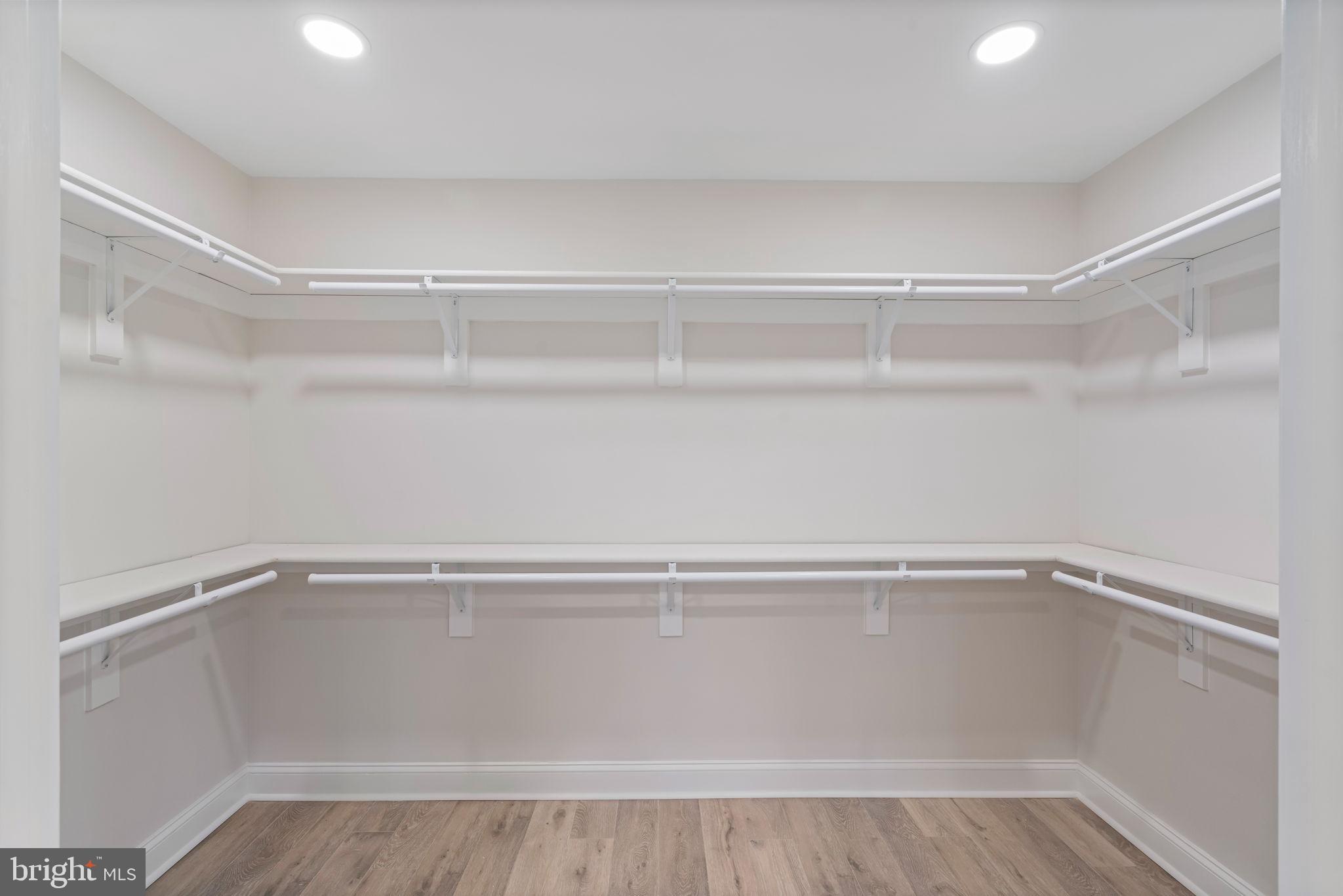 OAK HILL EST SUB - Residential