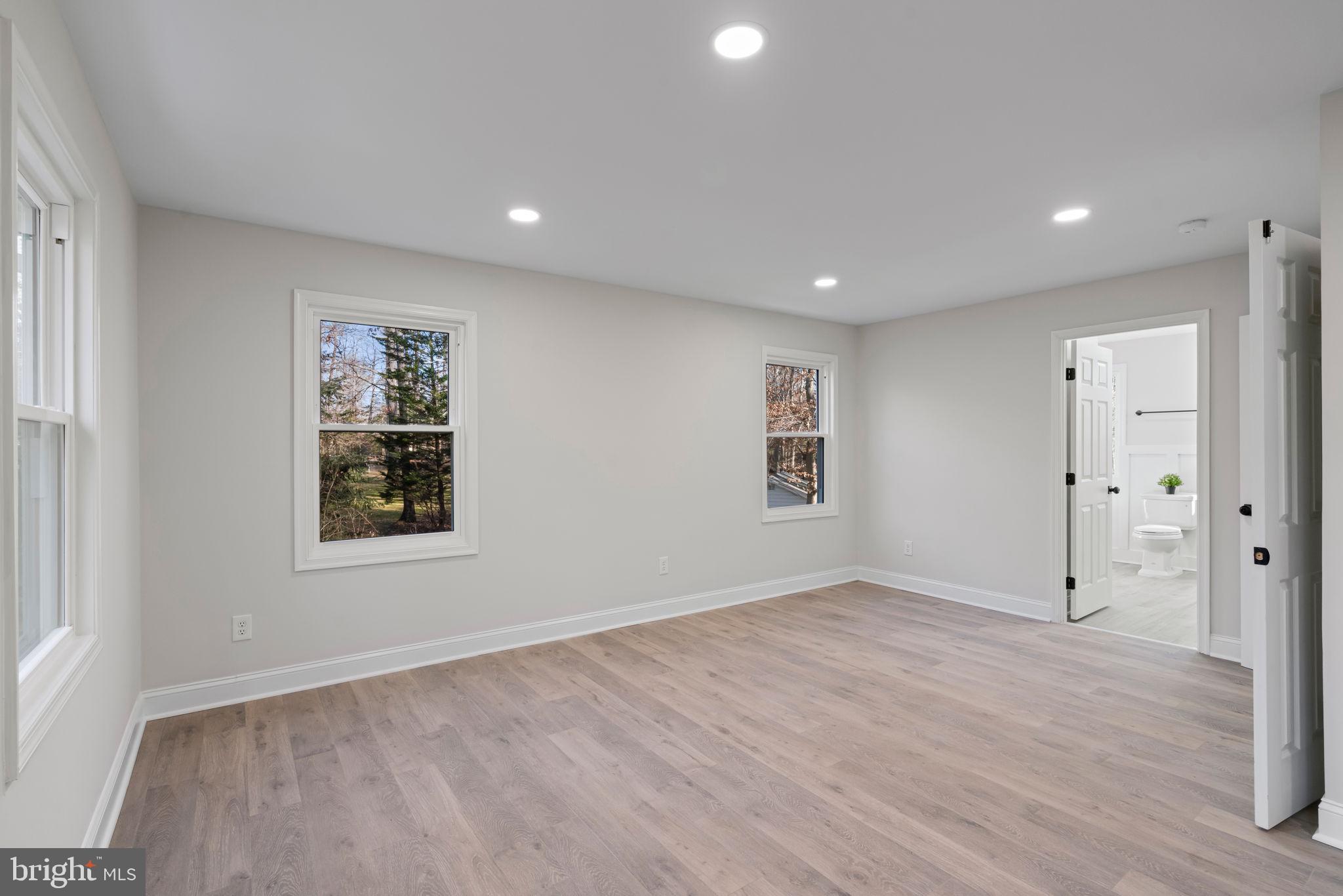 OAK HILL EST SUB - Residential