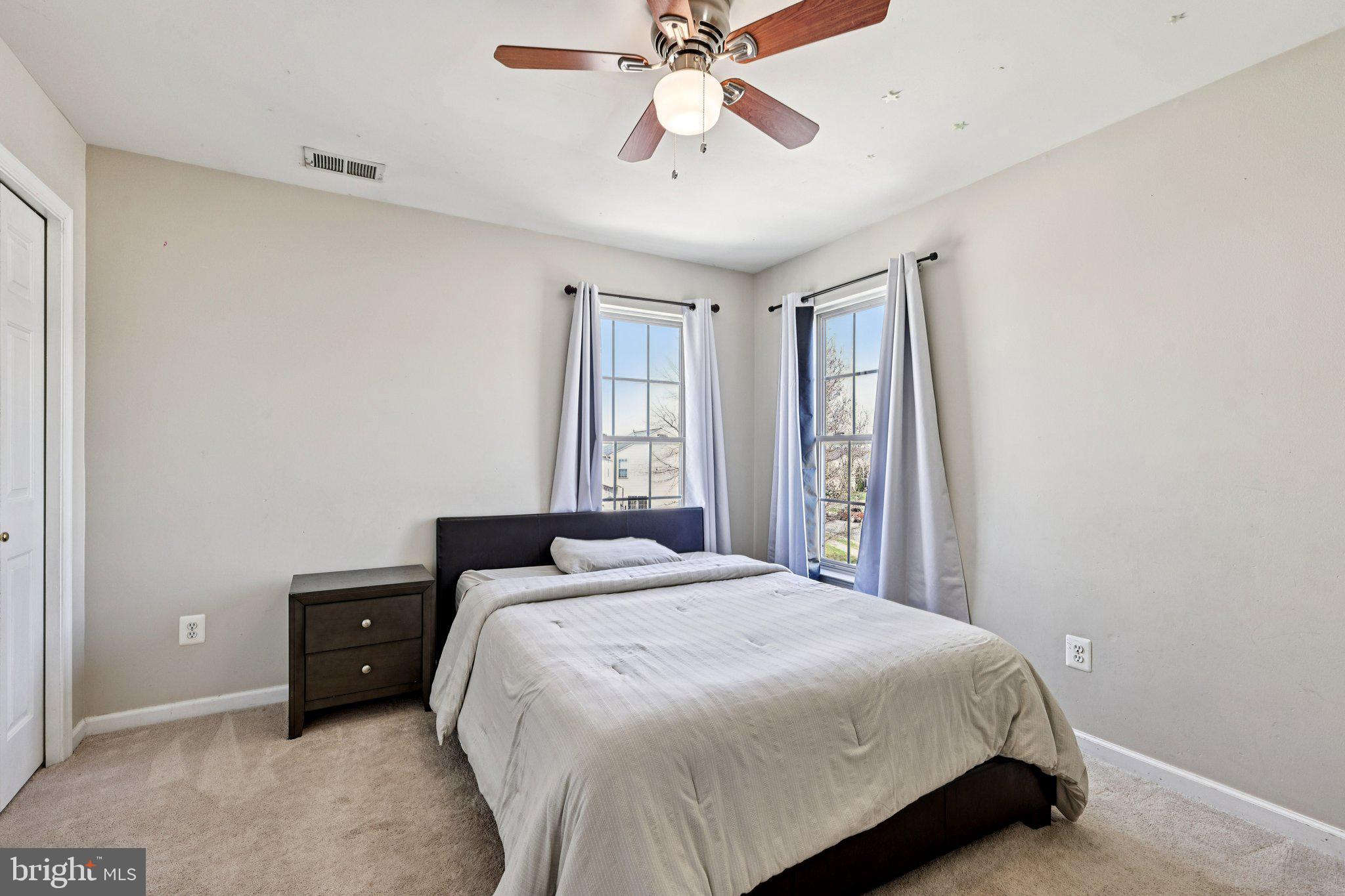 RIVERTON - Residential