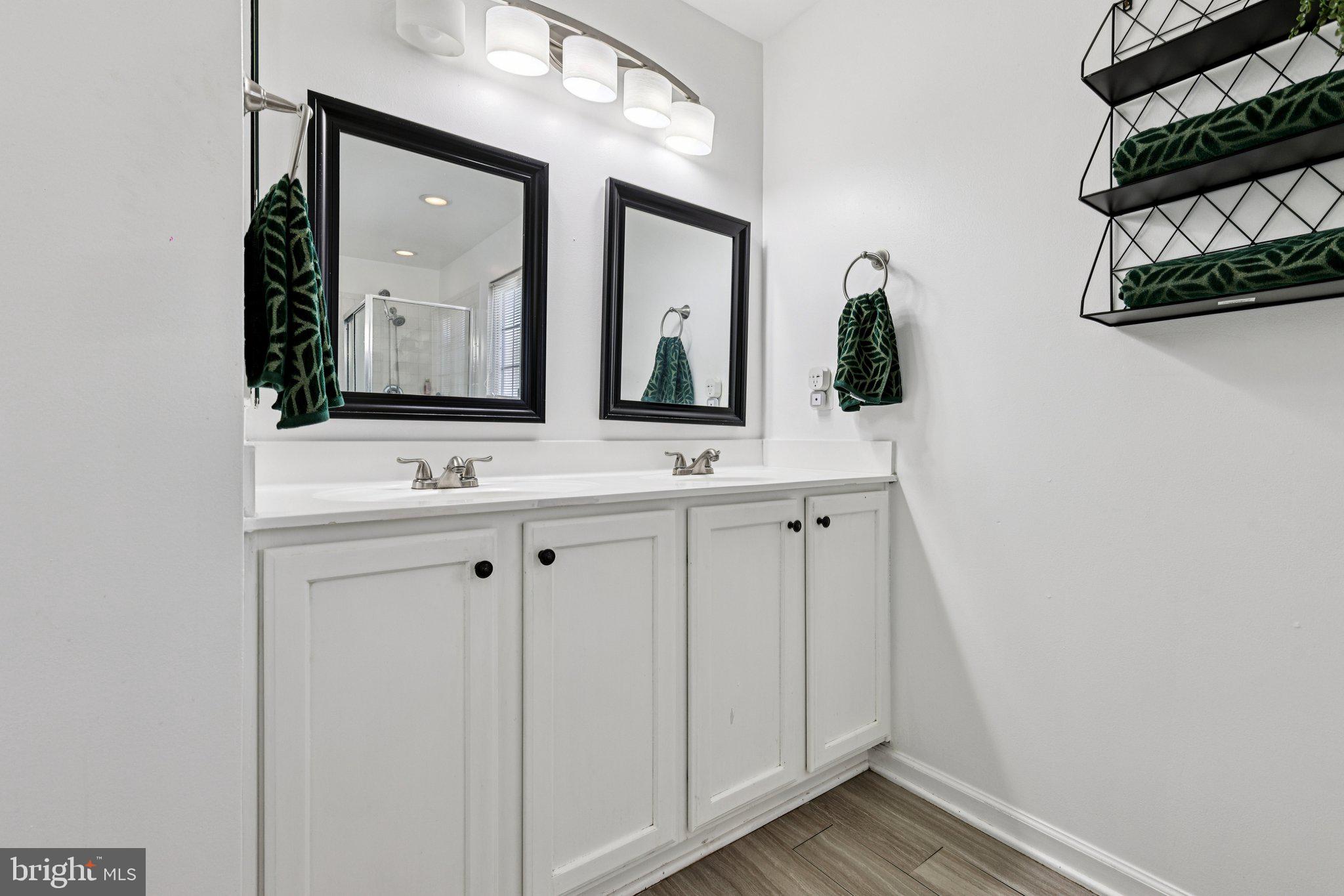 RIVERTON - Residential