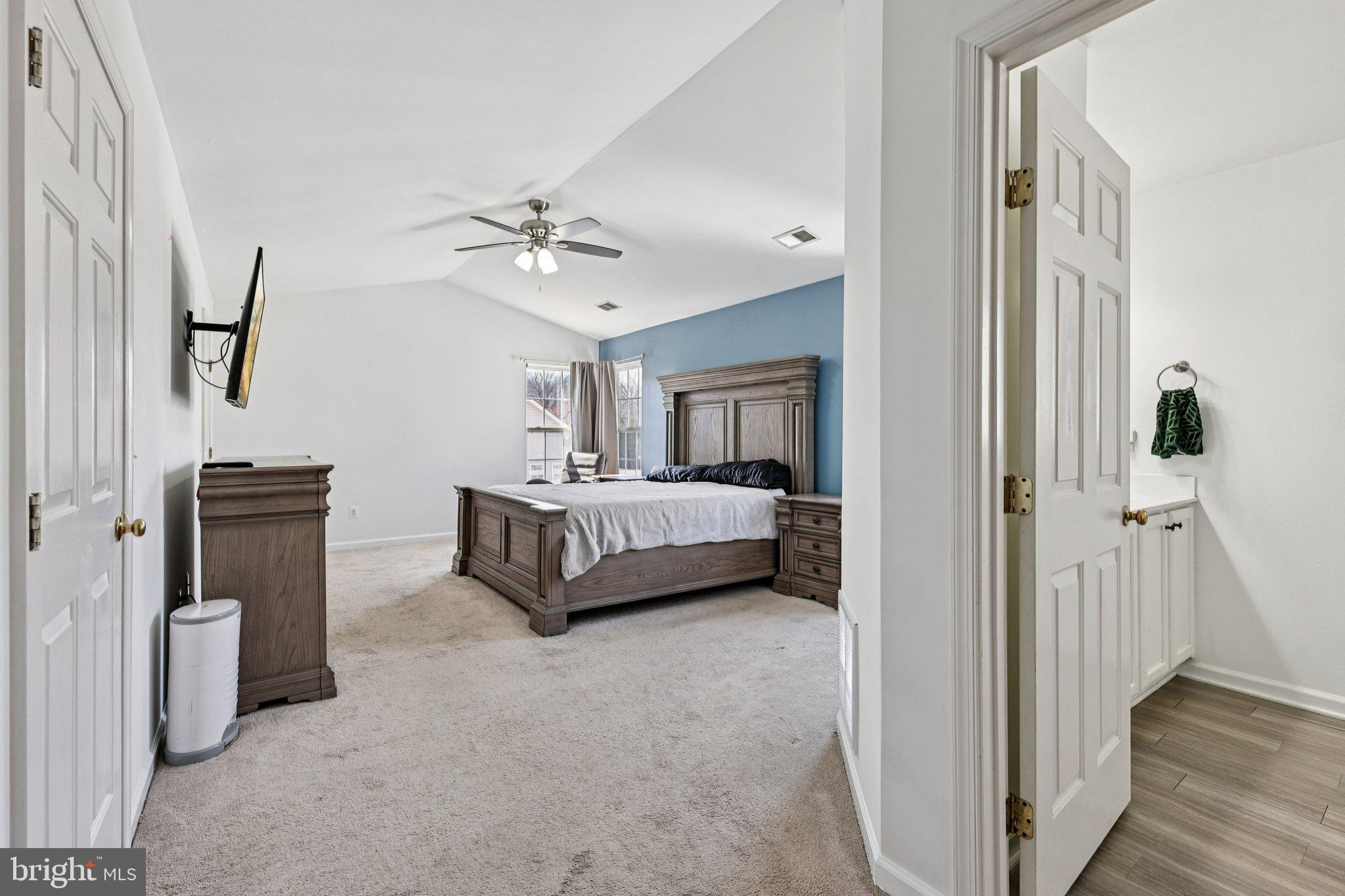 RIVERTON - Residential