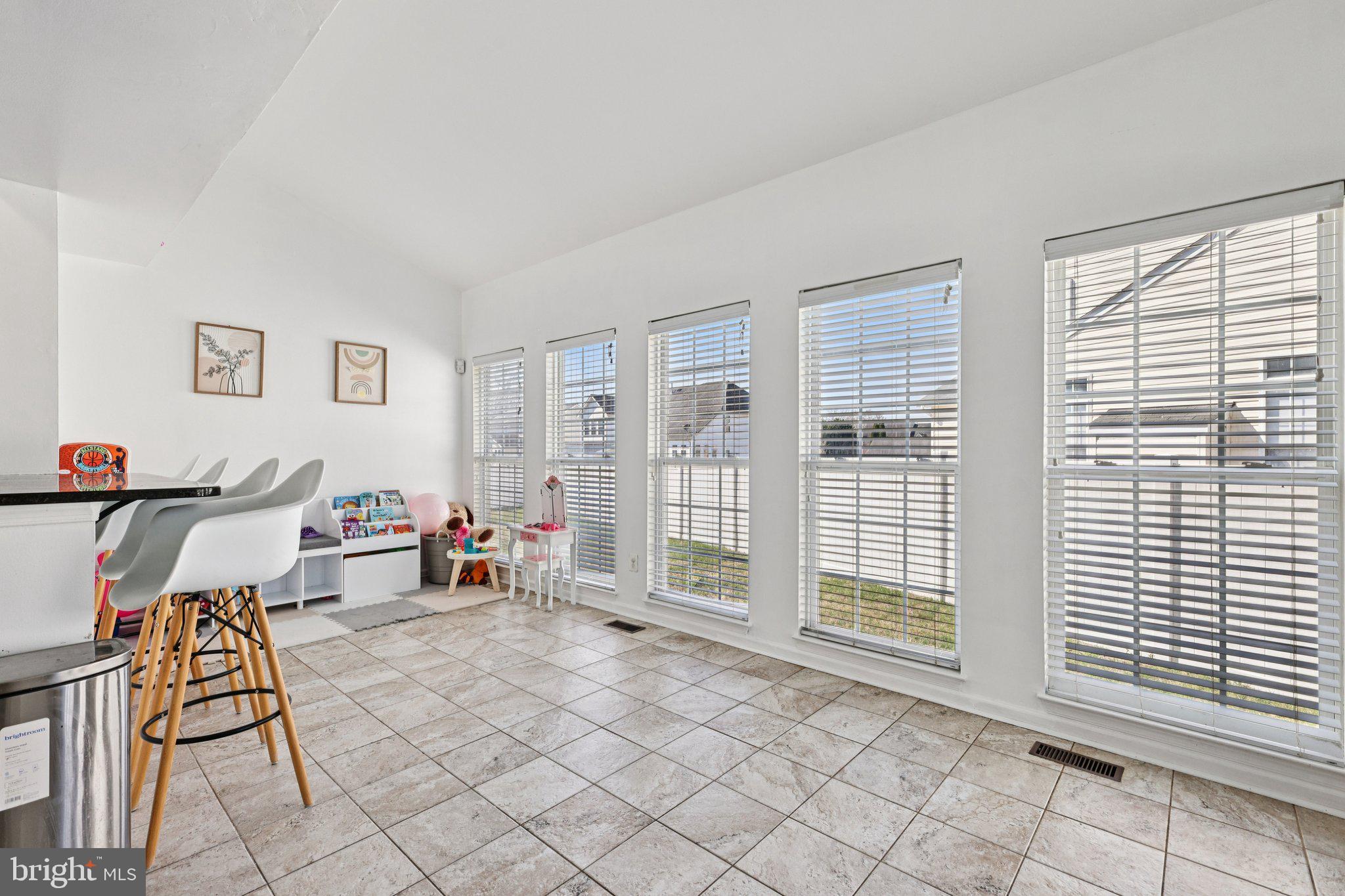 RIVERTON - Residential