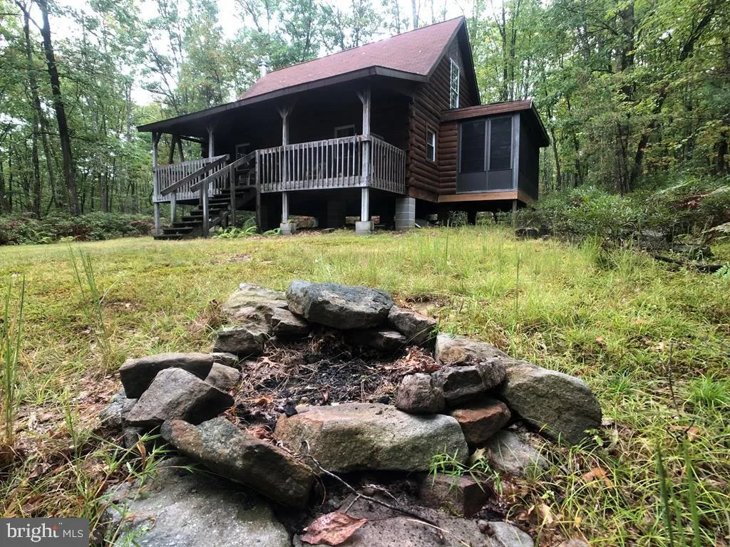 557 Eleven Road, Snow Shoe, PA 16874