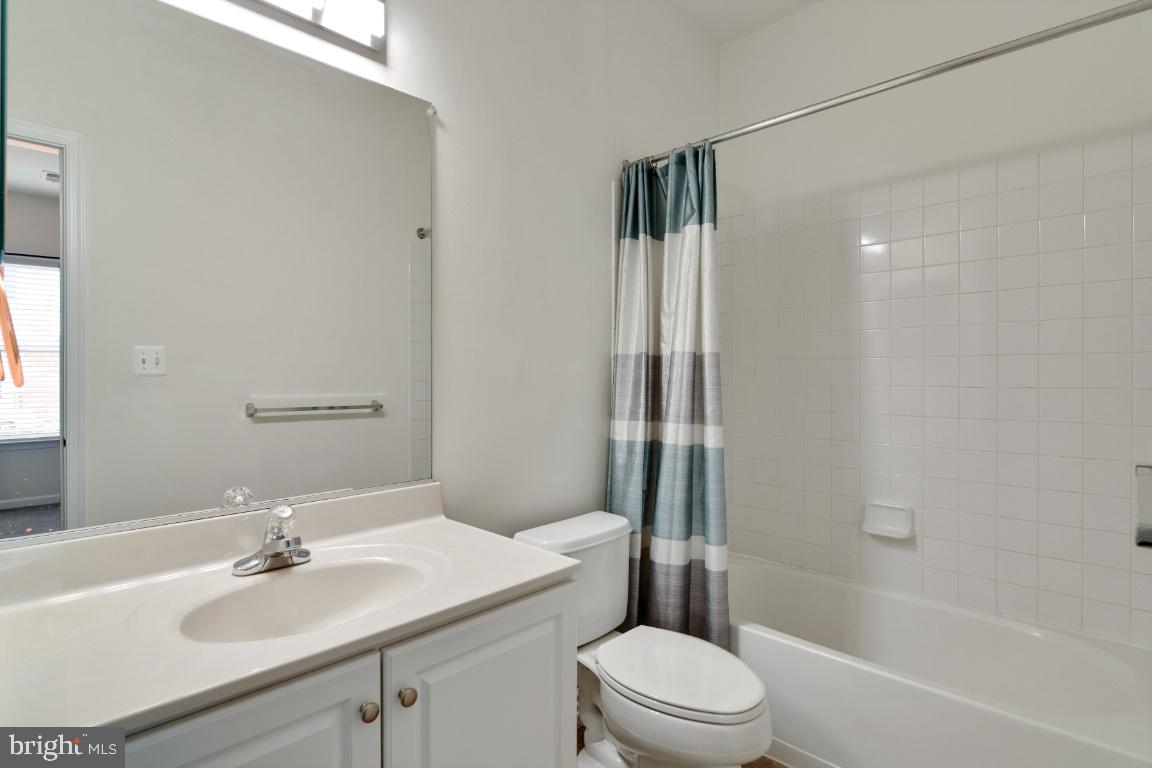 AMBERLEA AT SOUTH RIDING - Residential