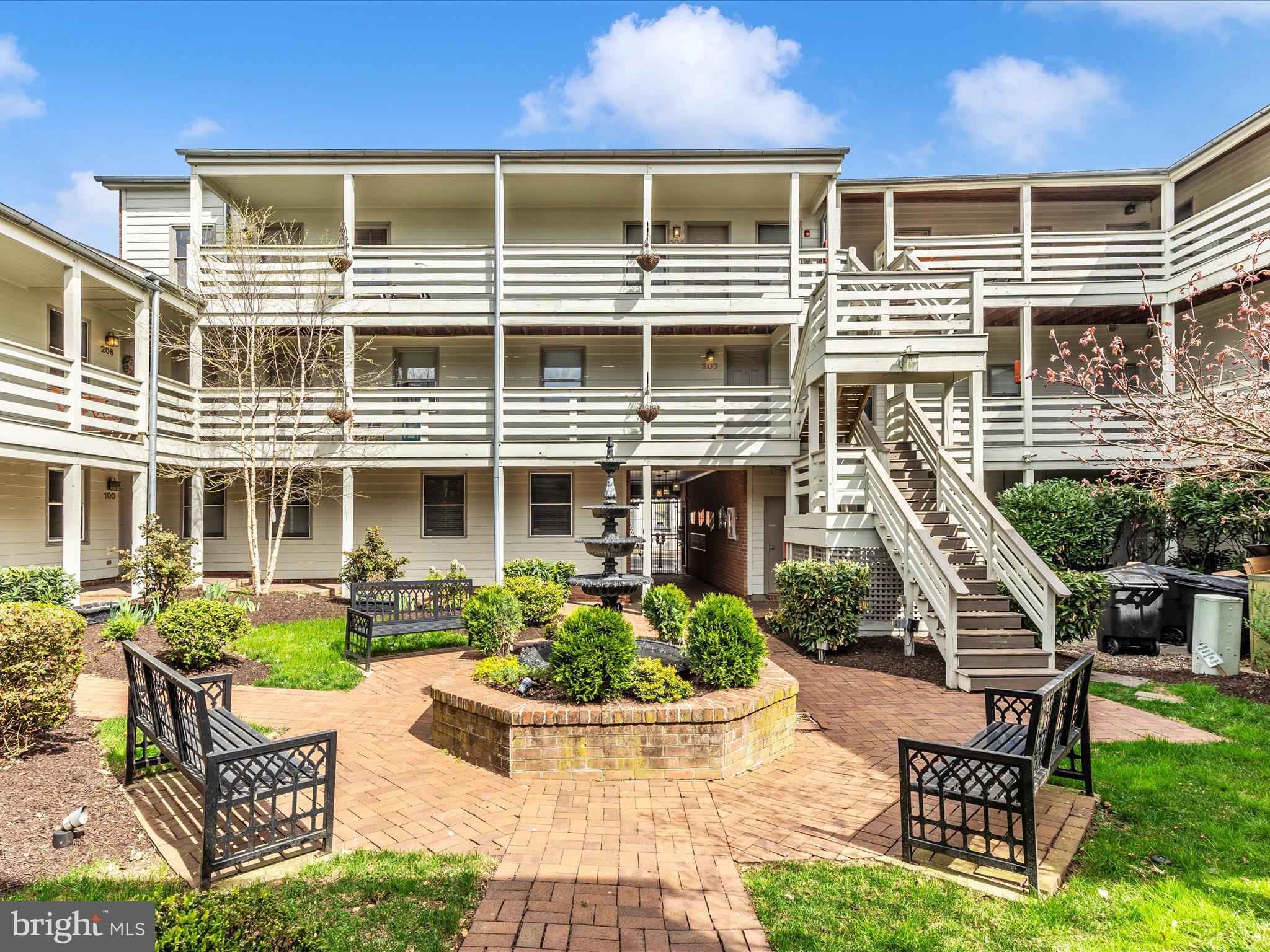 HISTORIC FREDERICK CITY - Residential Lease