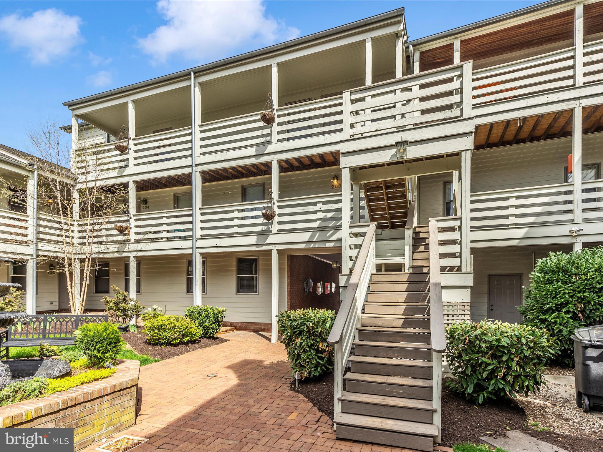 HISTORIC FREDERICK CITY - Residential Lease