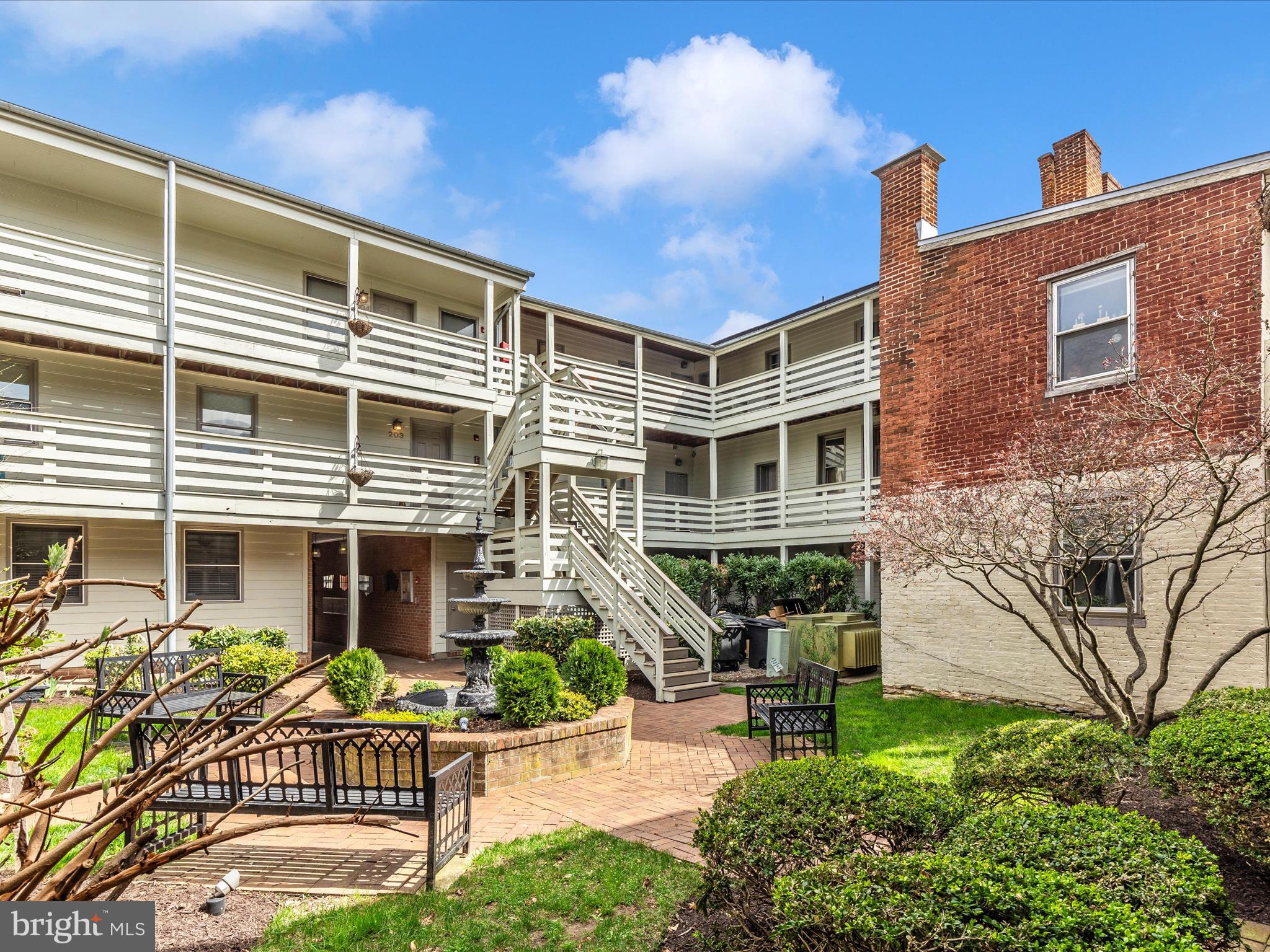 HISTORIC FREDERICK CITY - Residential Lease