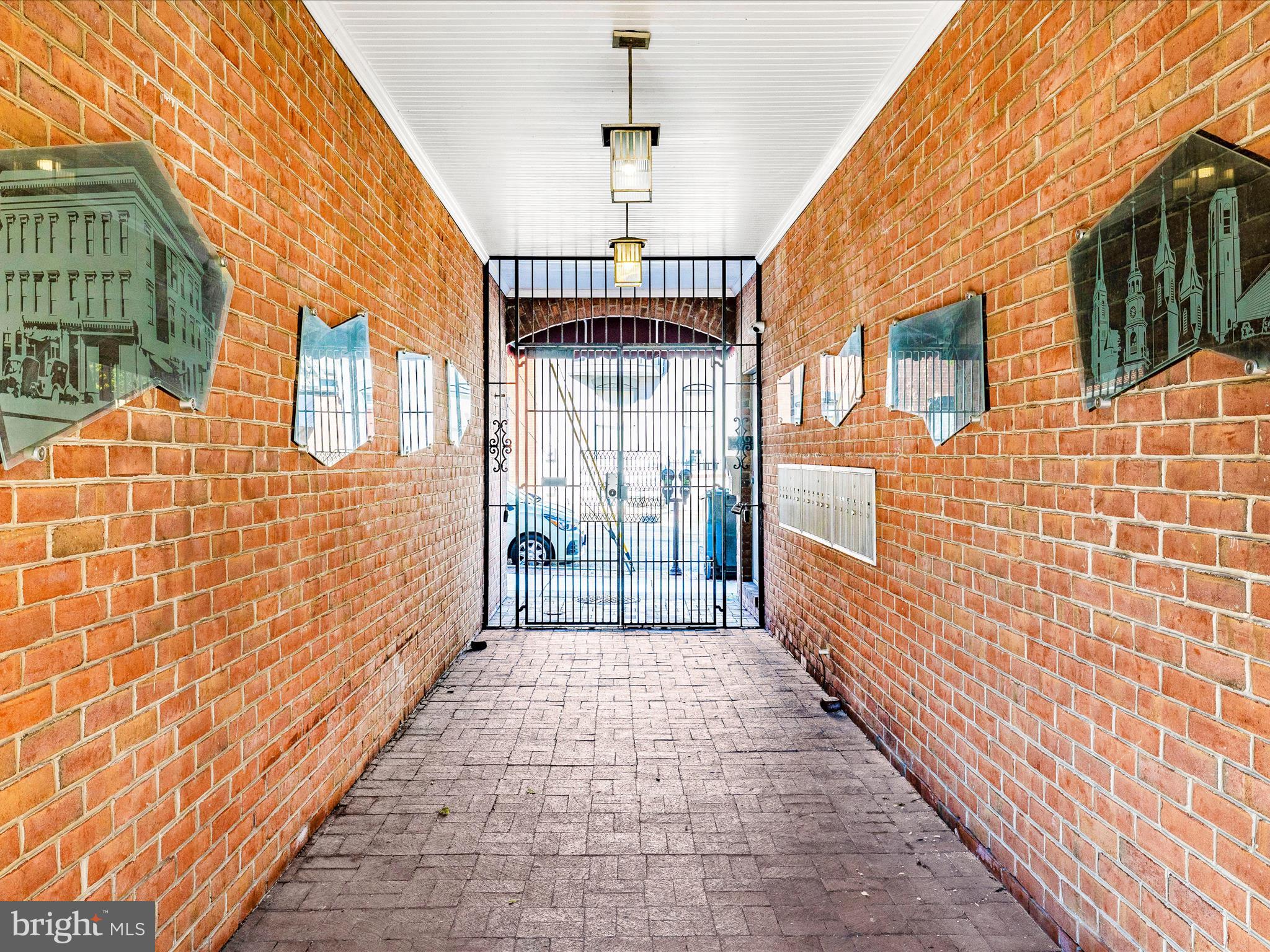 HISTORIC FREDERICK CITY - Residential Lease