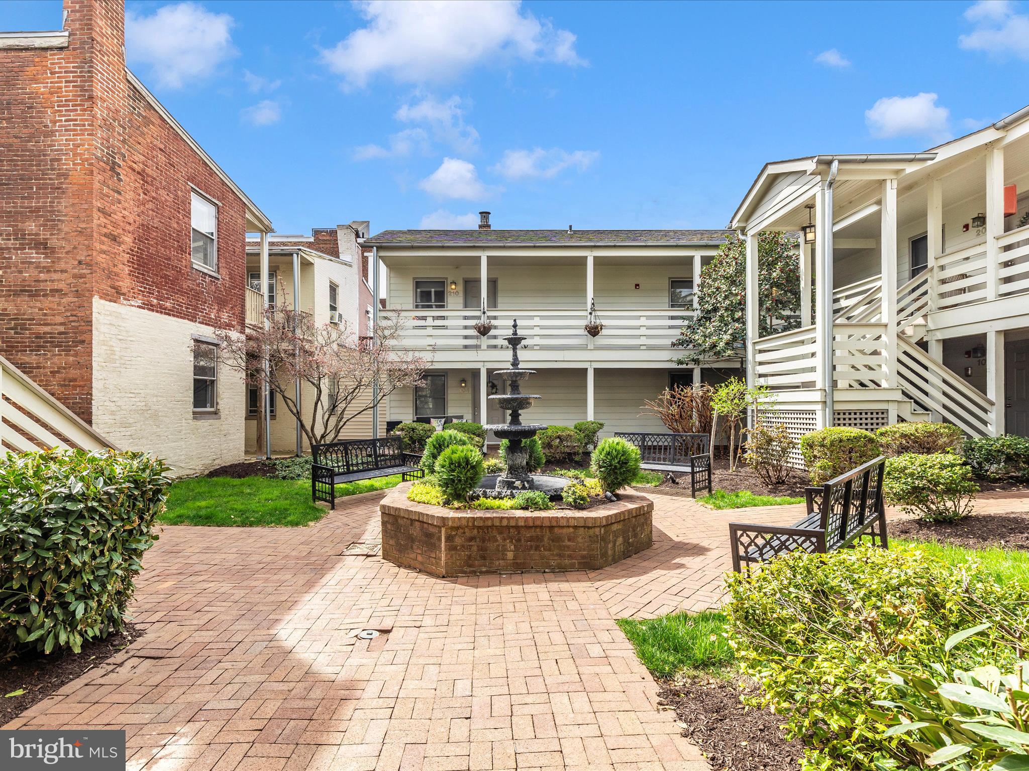 HISTORIC FREDERICK CITY - Residential Lease