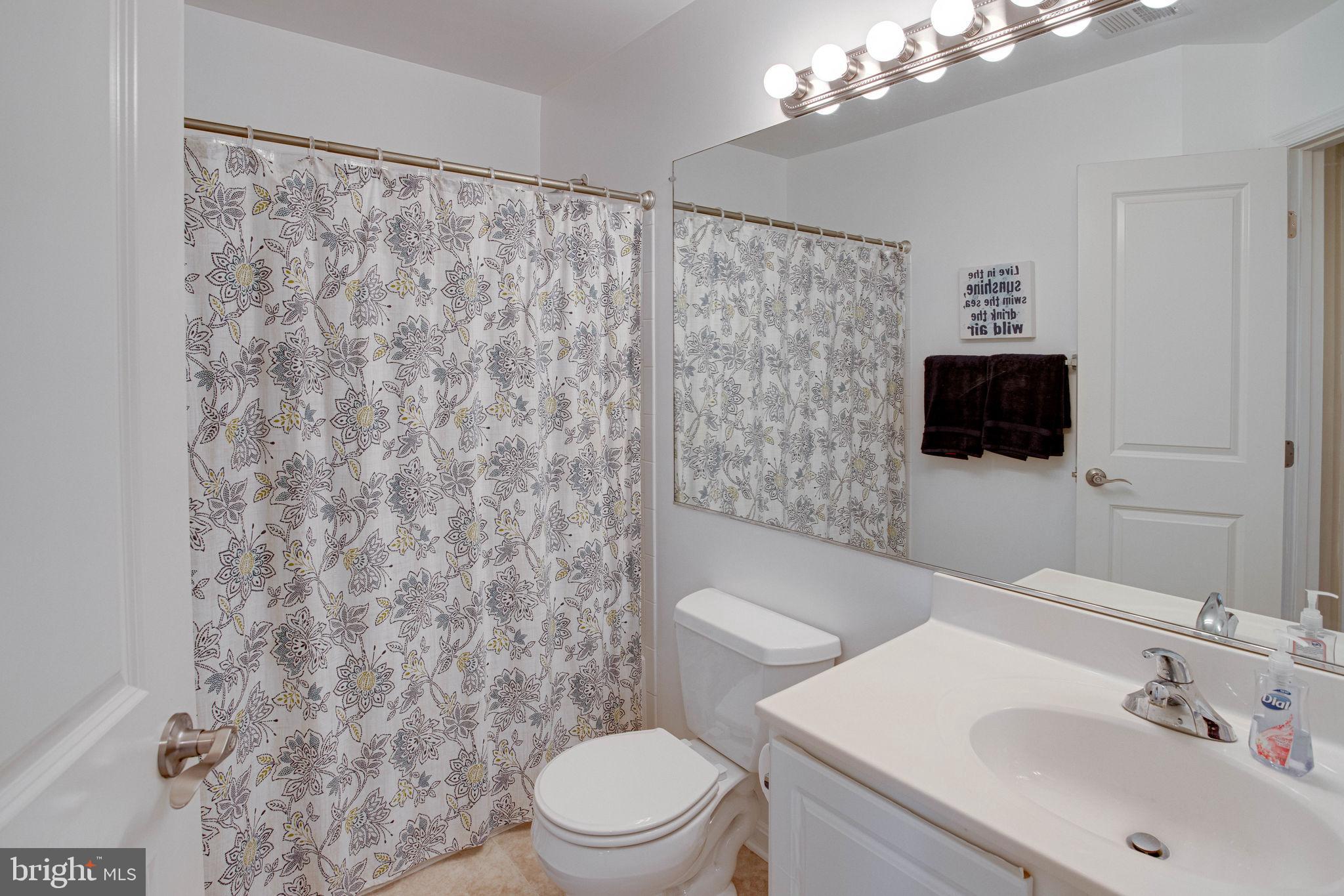 PEMBROOKE - Residential