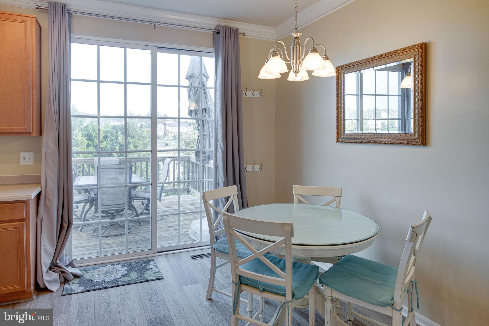 PEMBROOKE - Residential