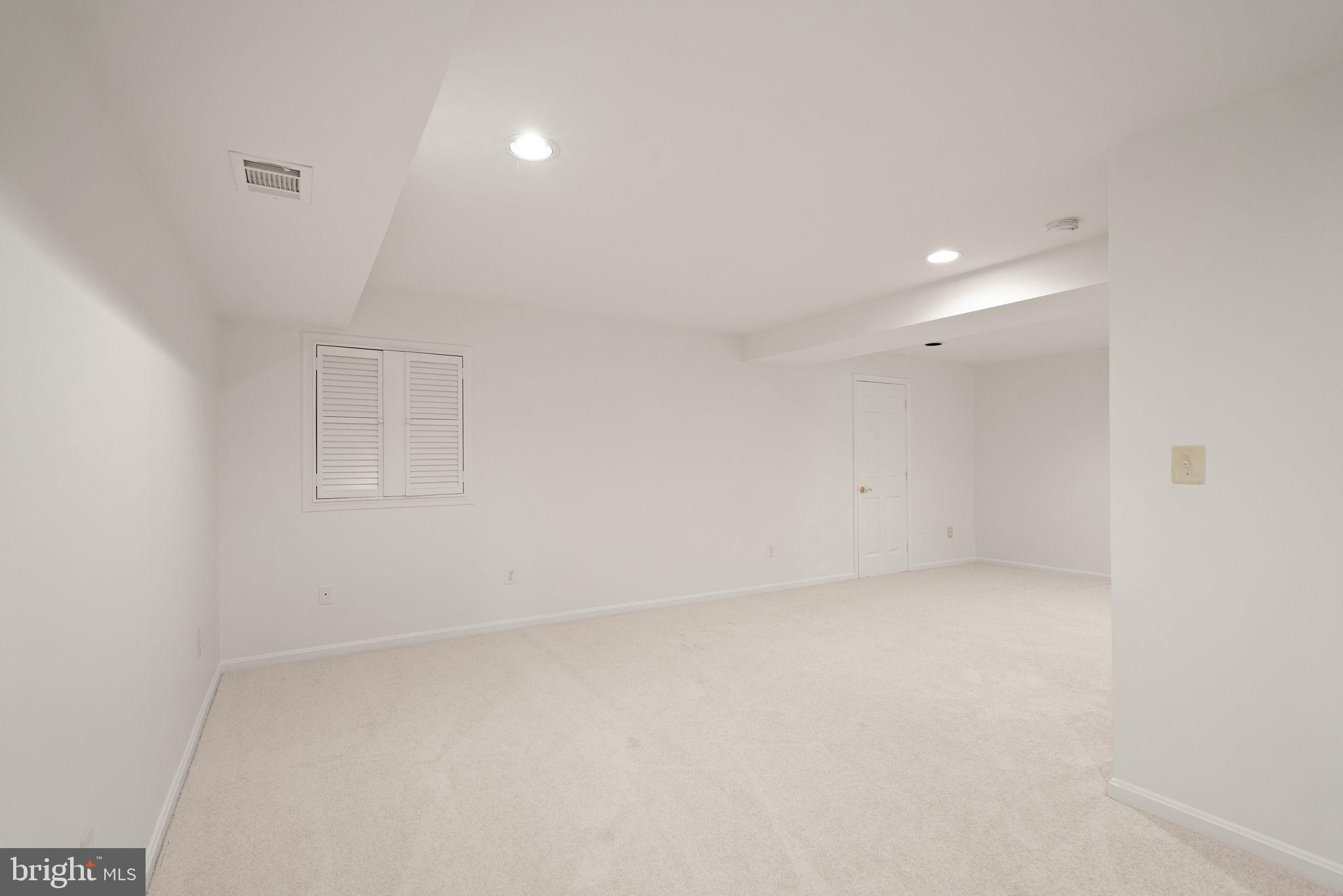 VIRGINIA RUN - Residential