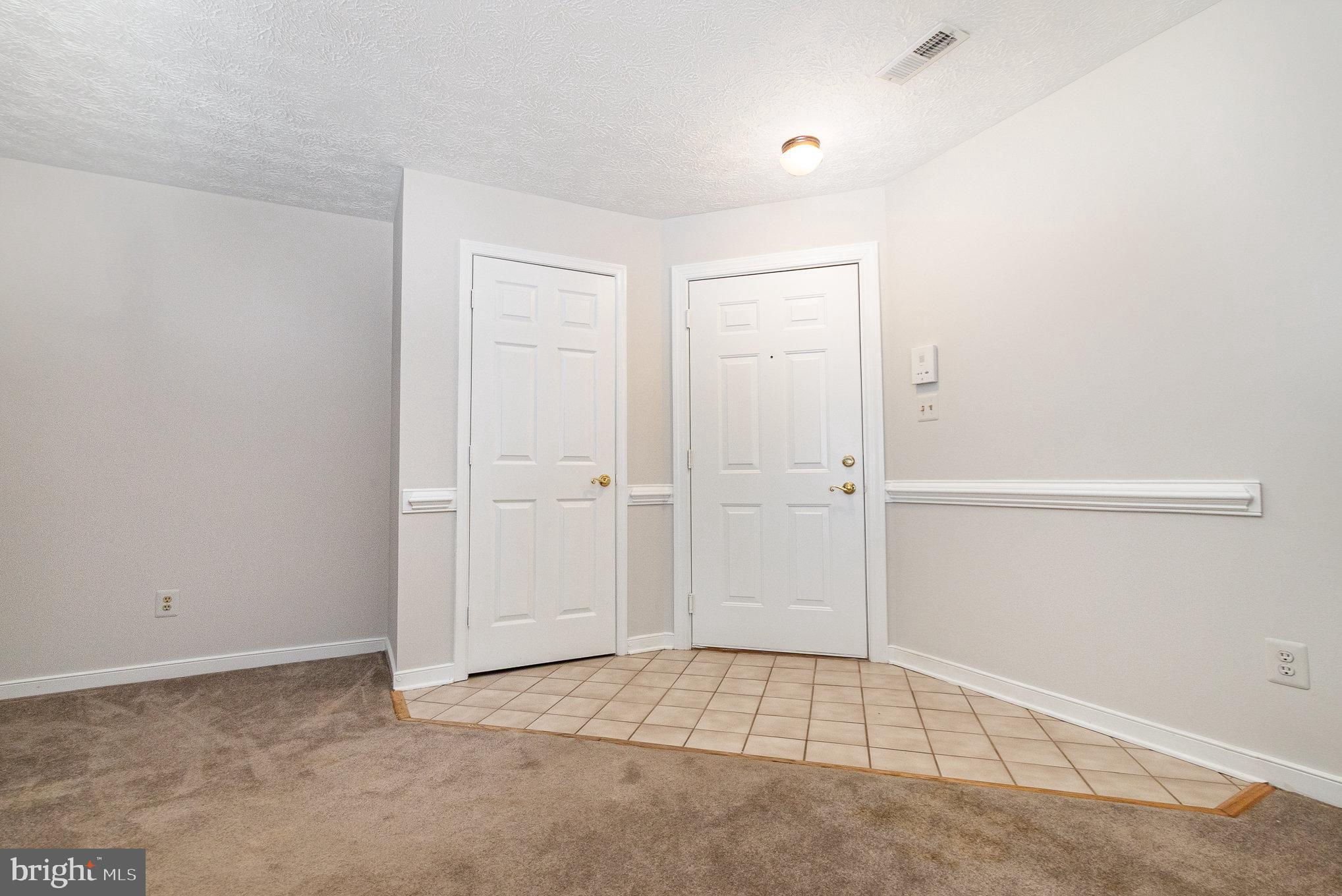 110 GWEN DRIVE 110-1J