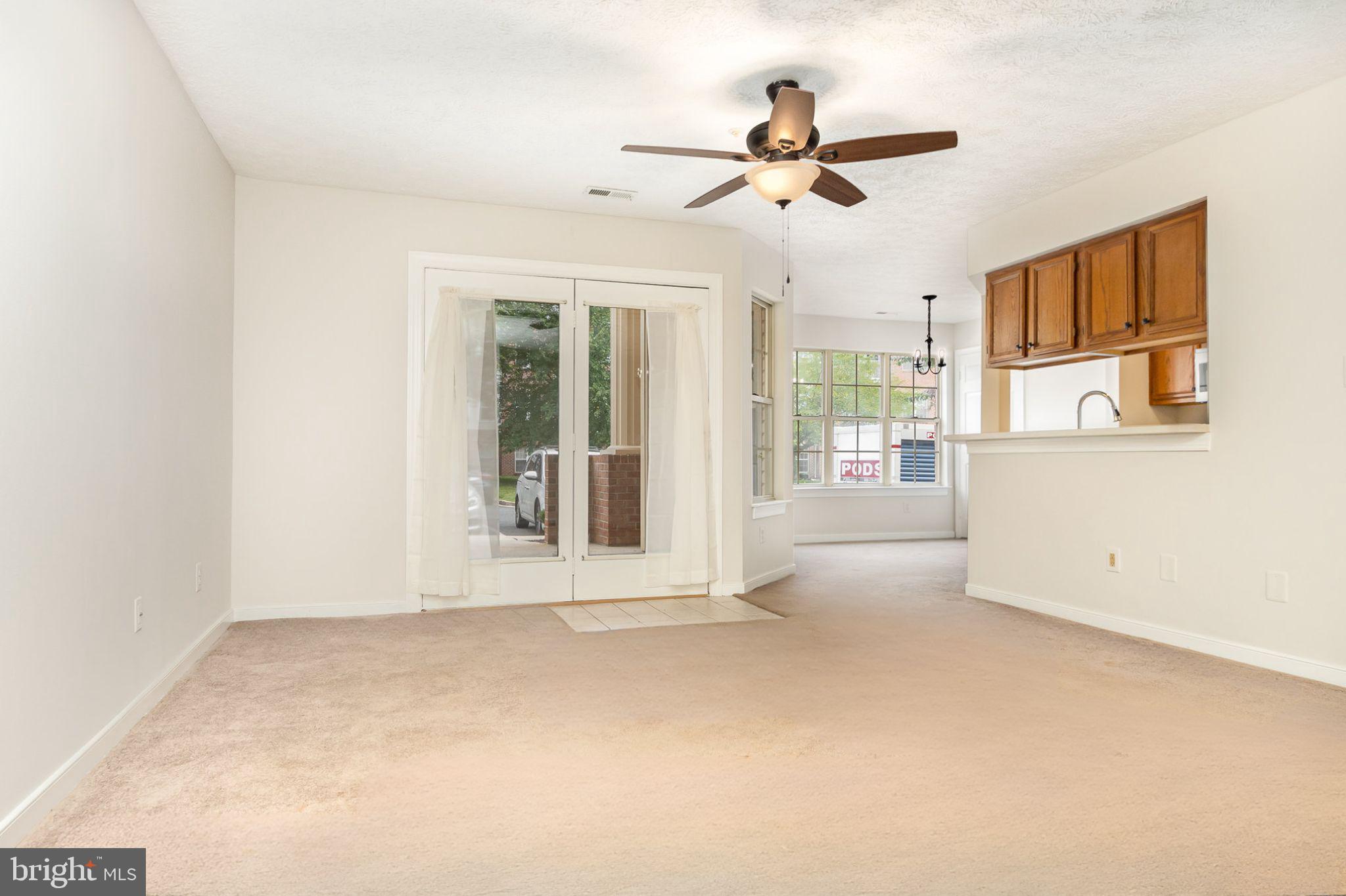 110 GWEN DRIVE 110-1J