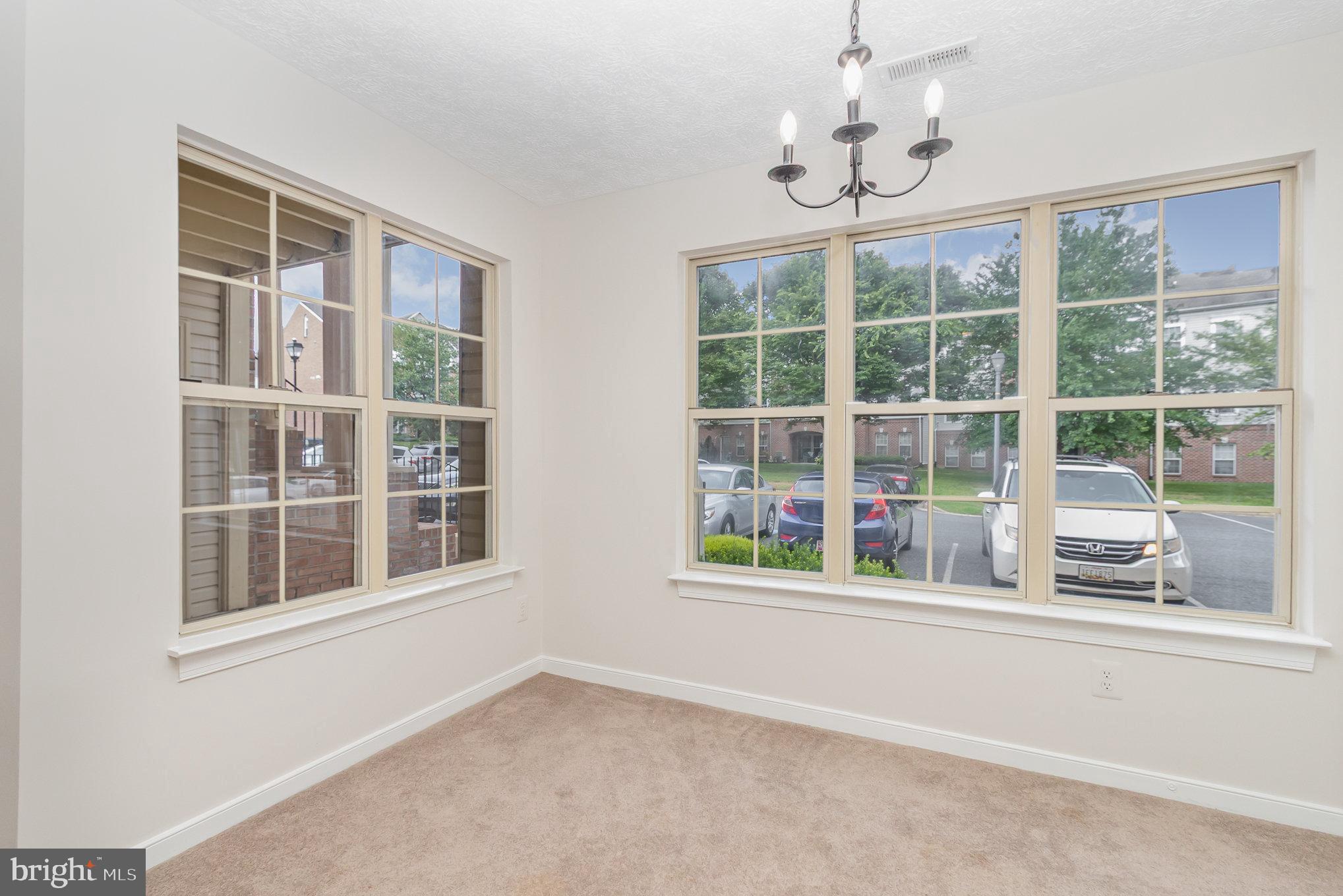 THE COURTYARDS AT POND - Residential