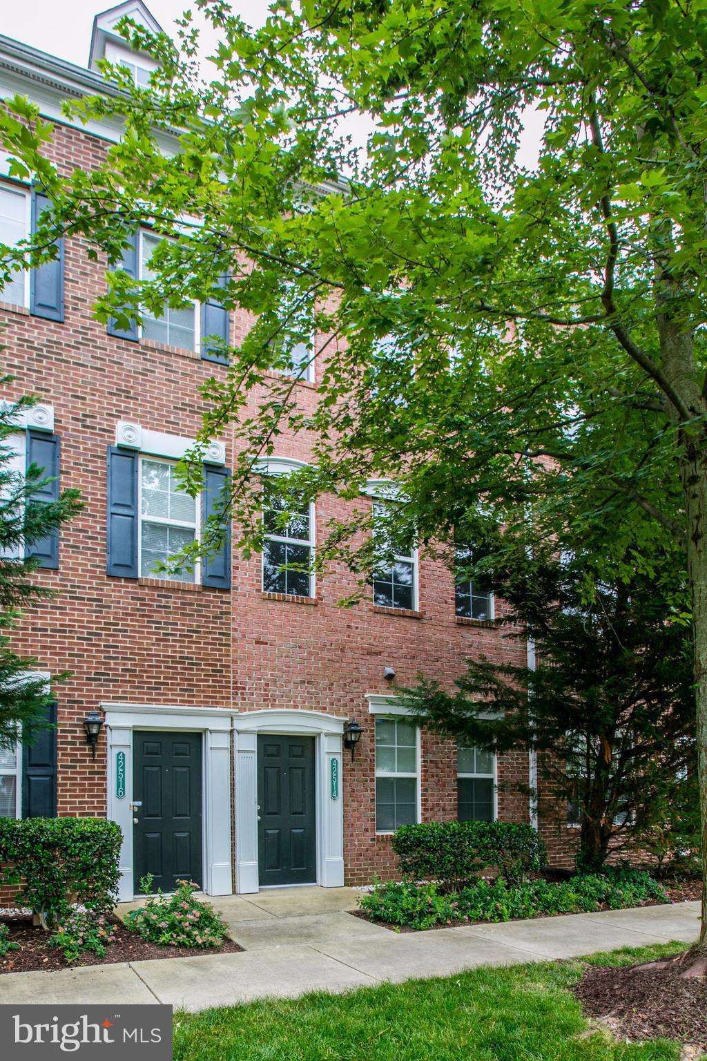 SUMMERFIELD - Residential Lease