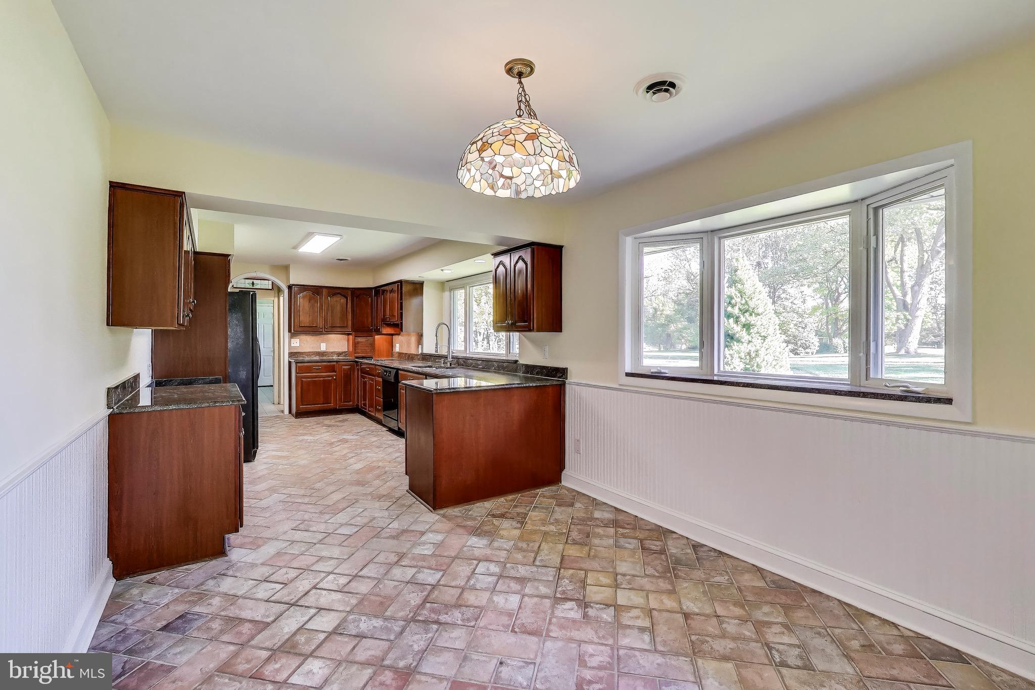 VALLEY CREST - Residential