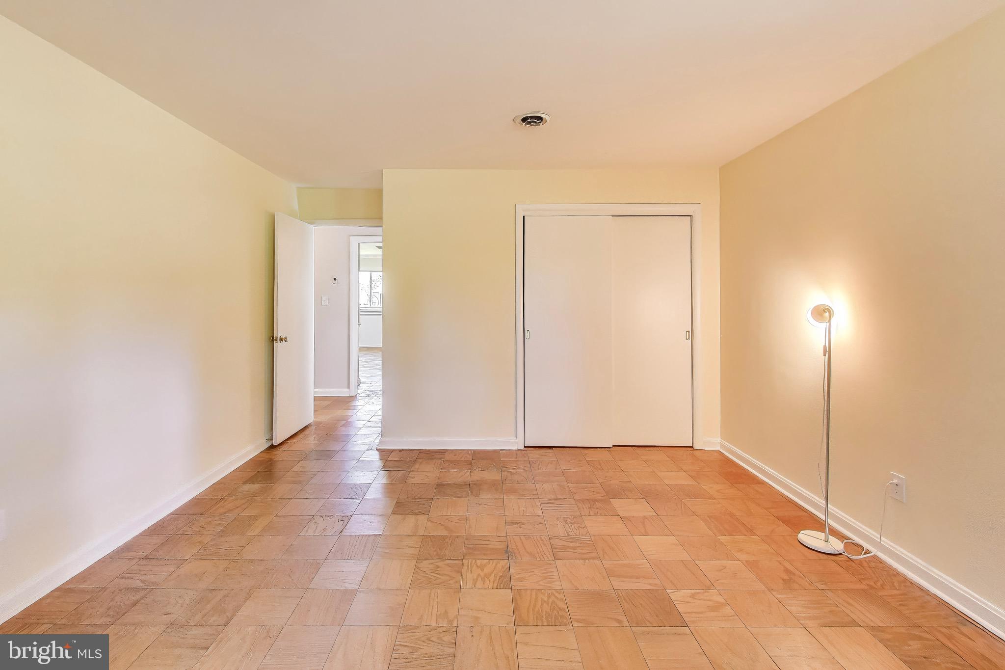 VALLEY CREST - Residential