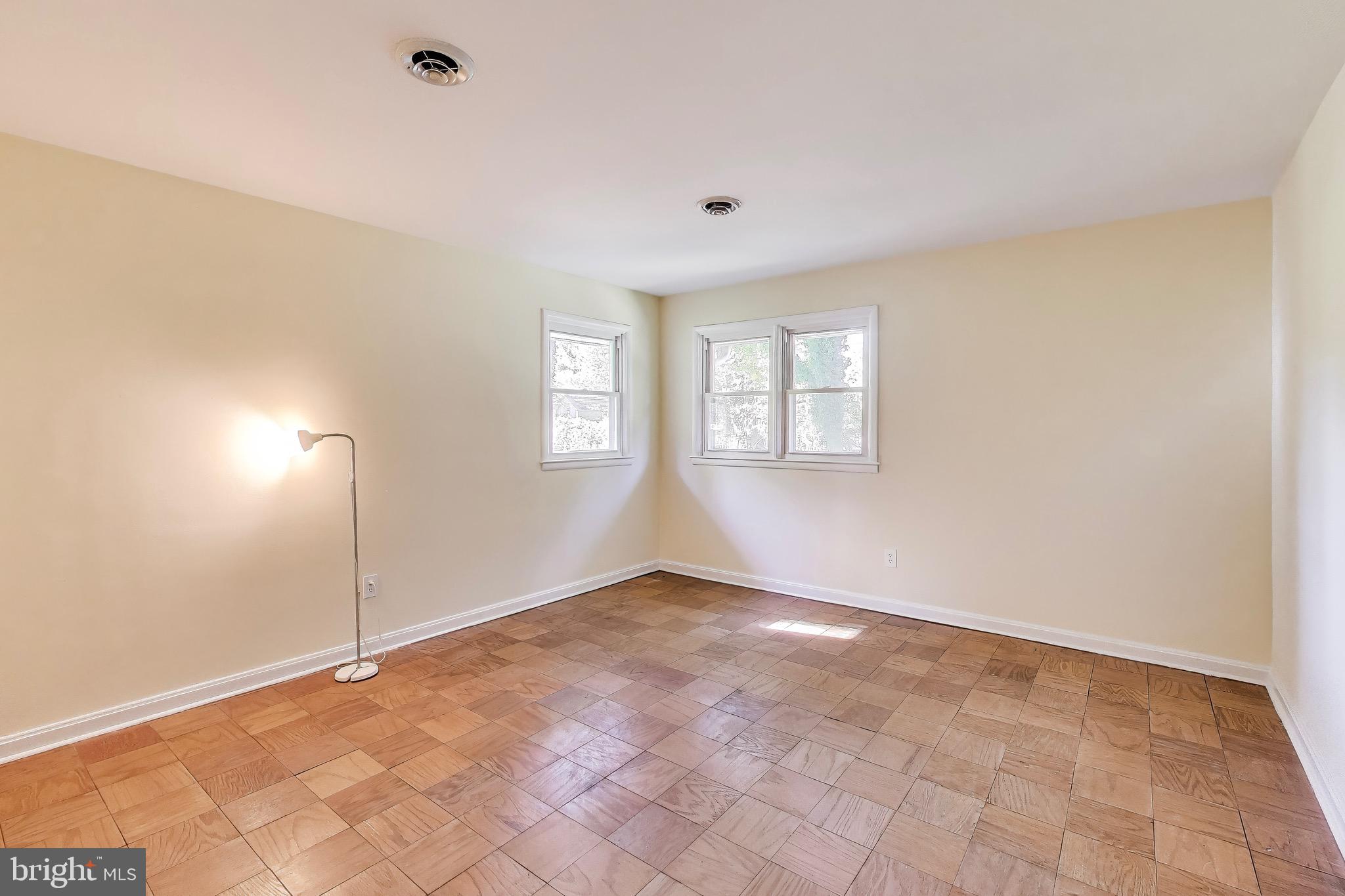 VALLEY CREST - Residential