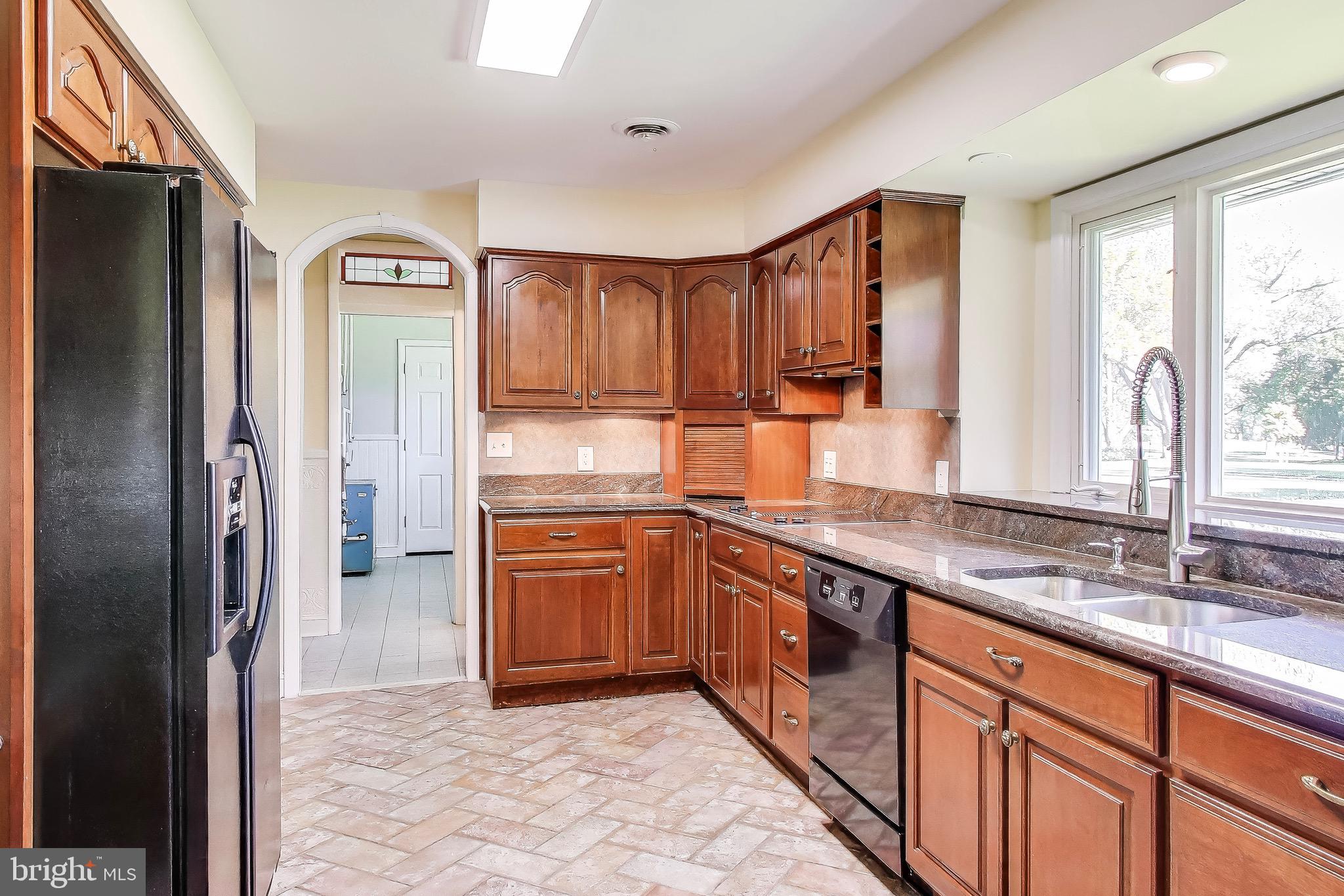 VALLEY CREST - Residential