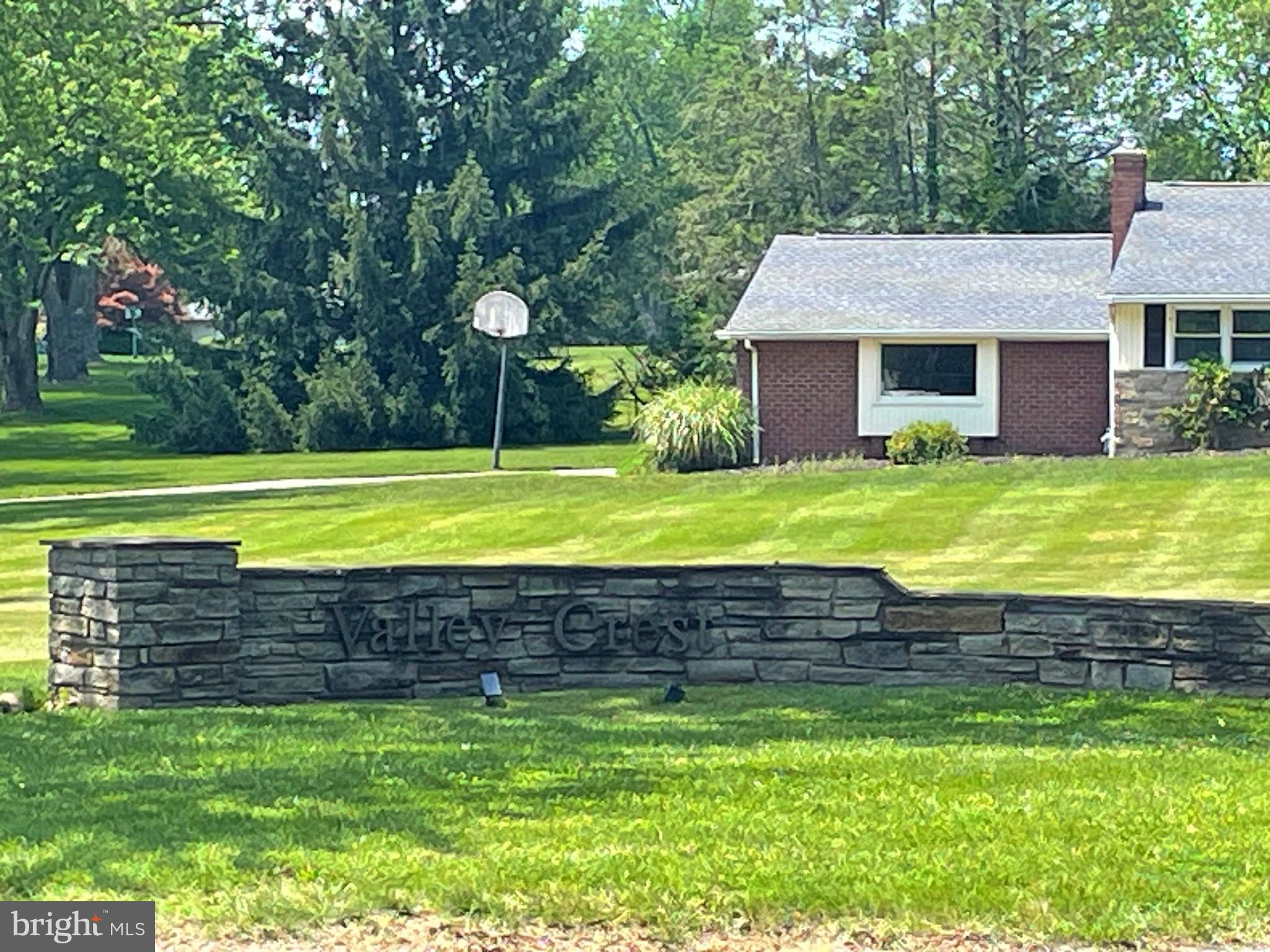 VALLEY CREST - Residential