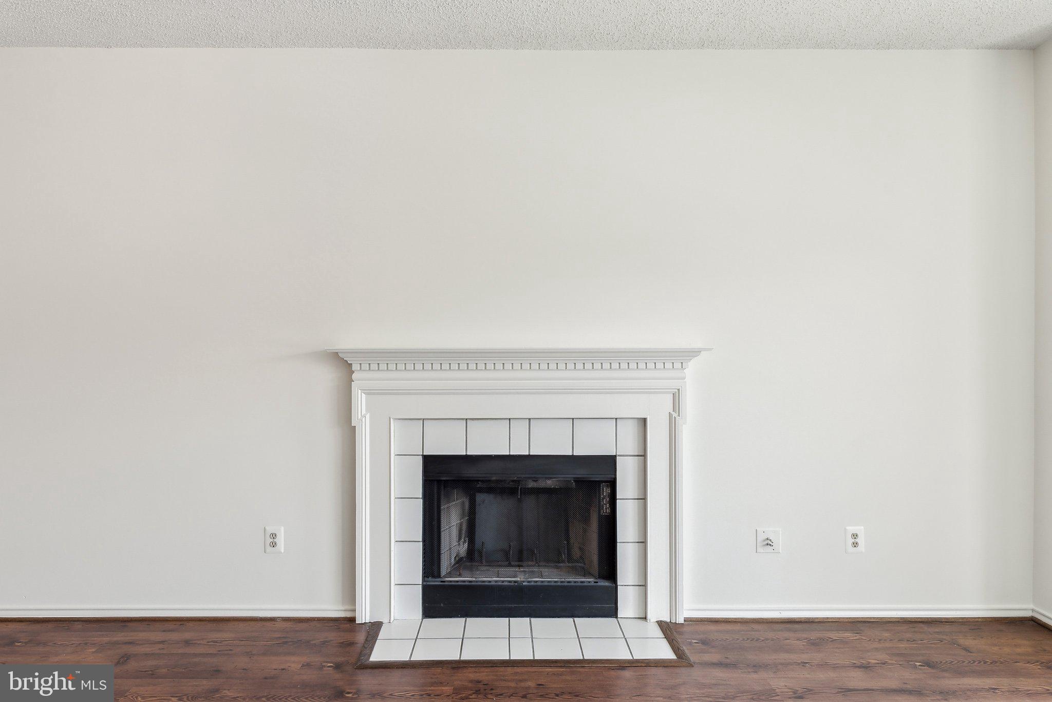 STONECROFT CONDO - Residential