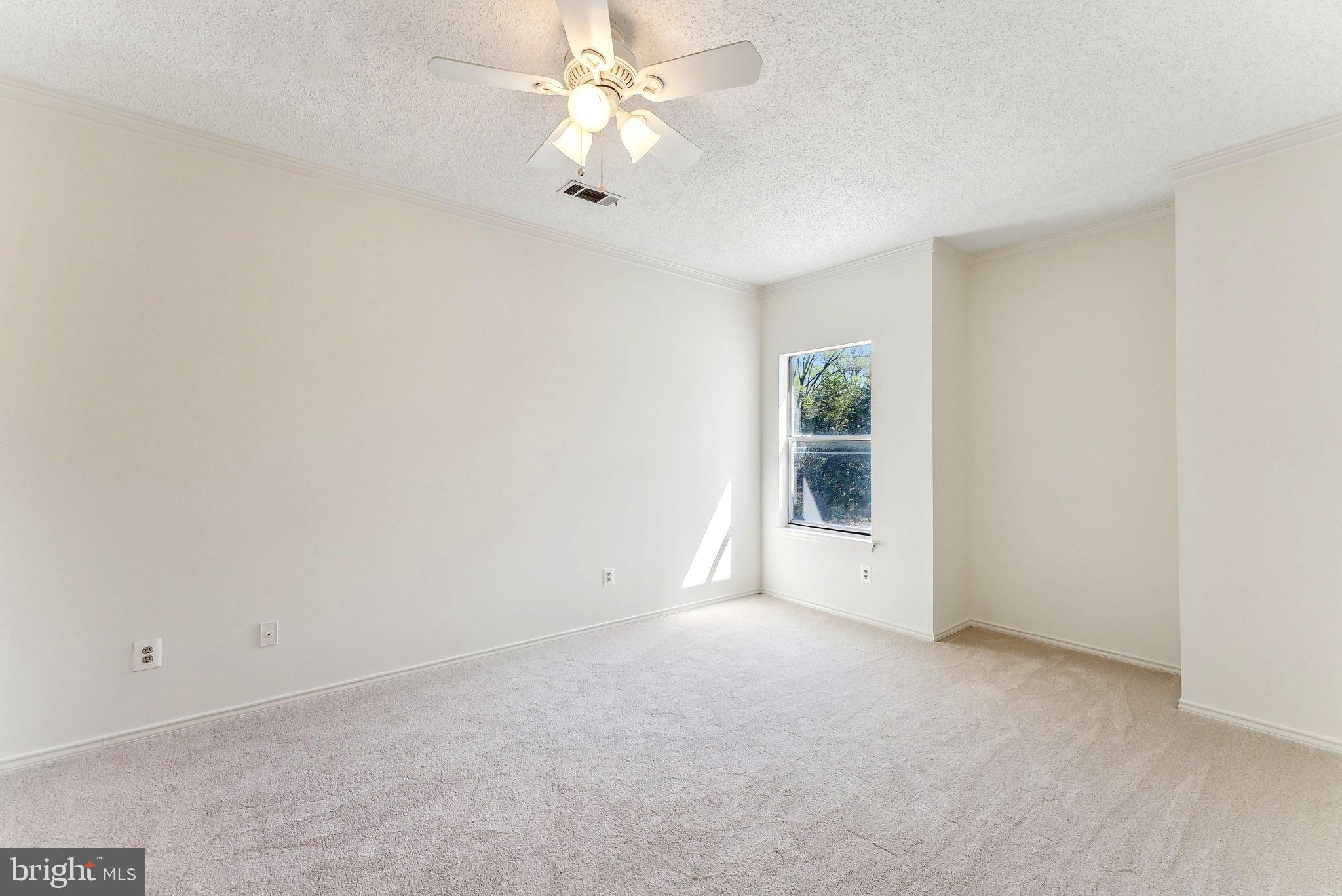 STONECROFT CONDO - Residential