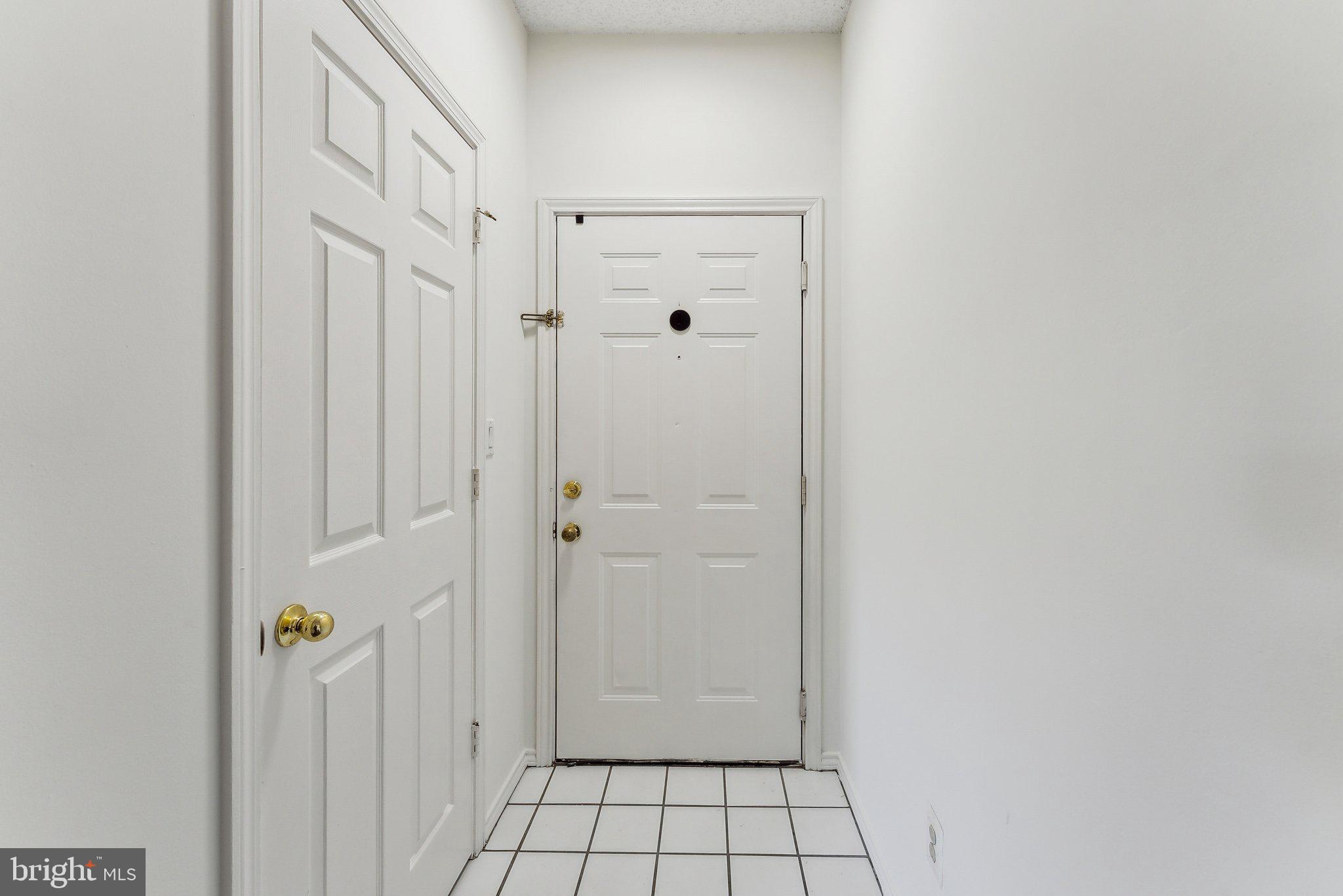 STONECROFT CONDO - Residential