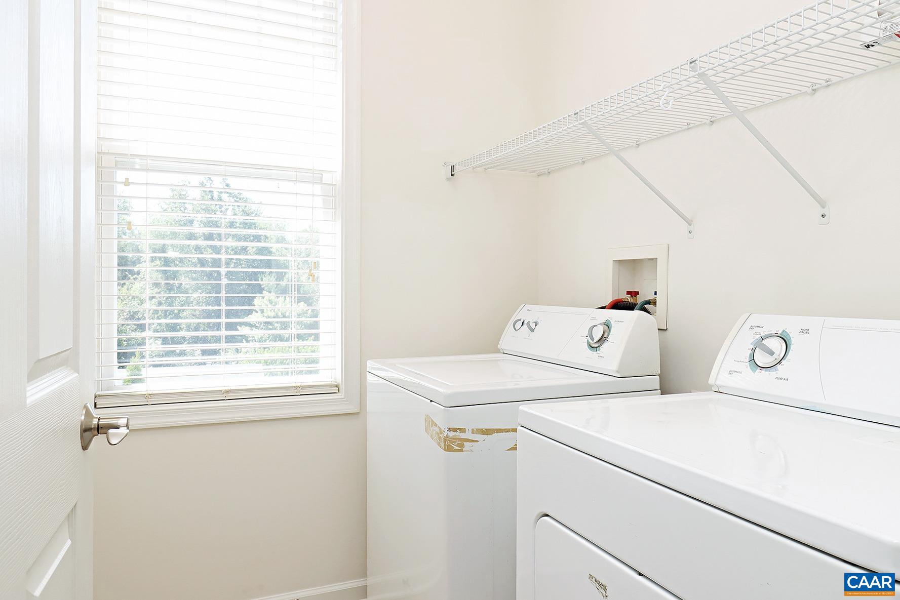 CAMELOT - Residential Lease