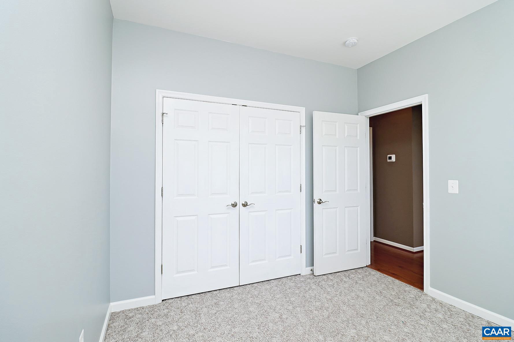 CAMELOT - Residential Lease