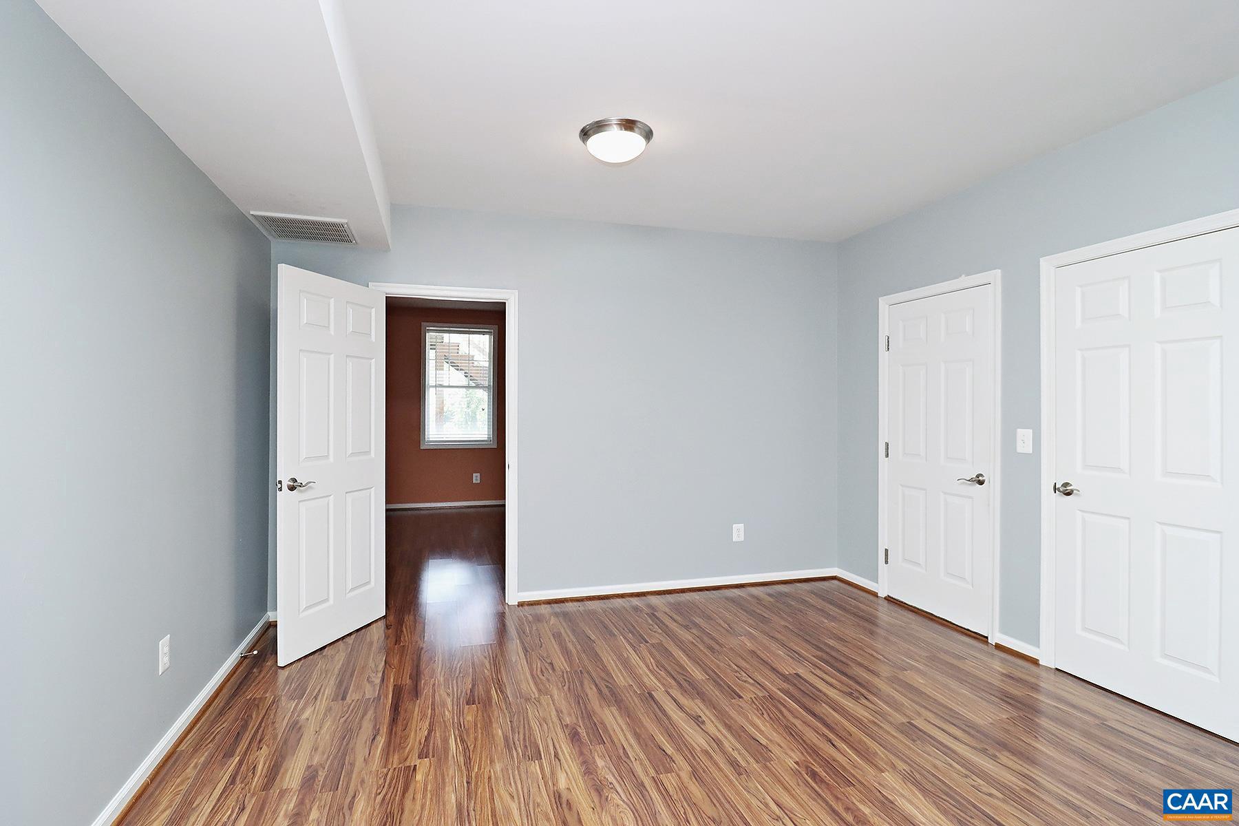 CAMELOT - Residential Lease