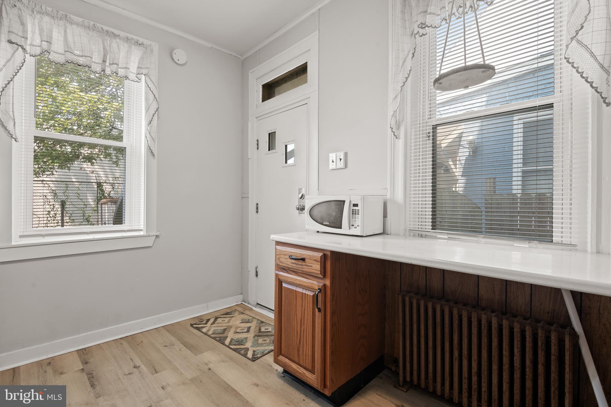 9TH WARD - Residential