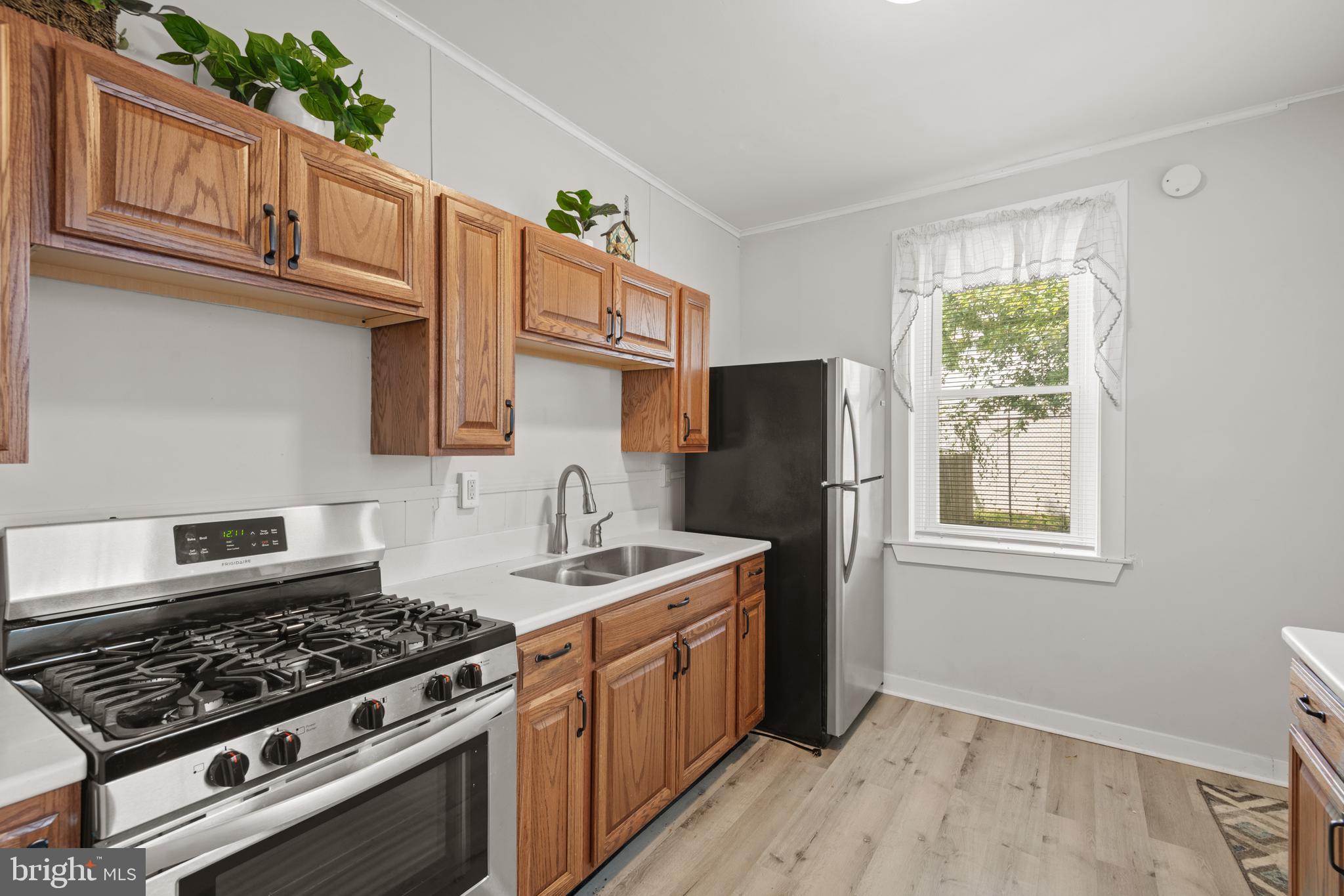 9TH WARD - Residential