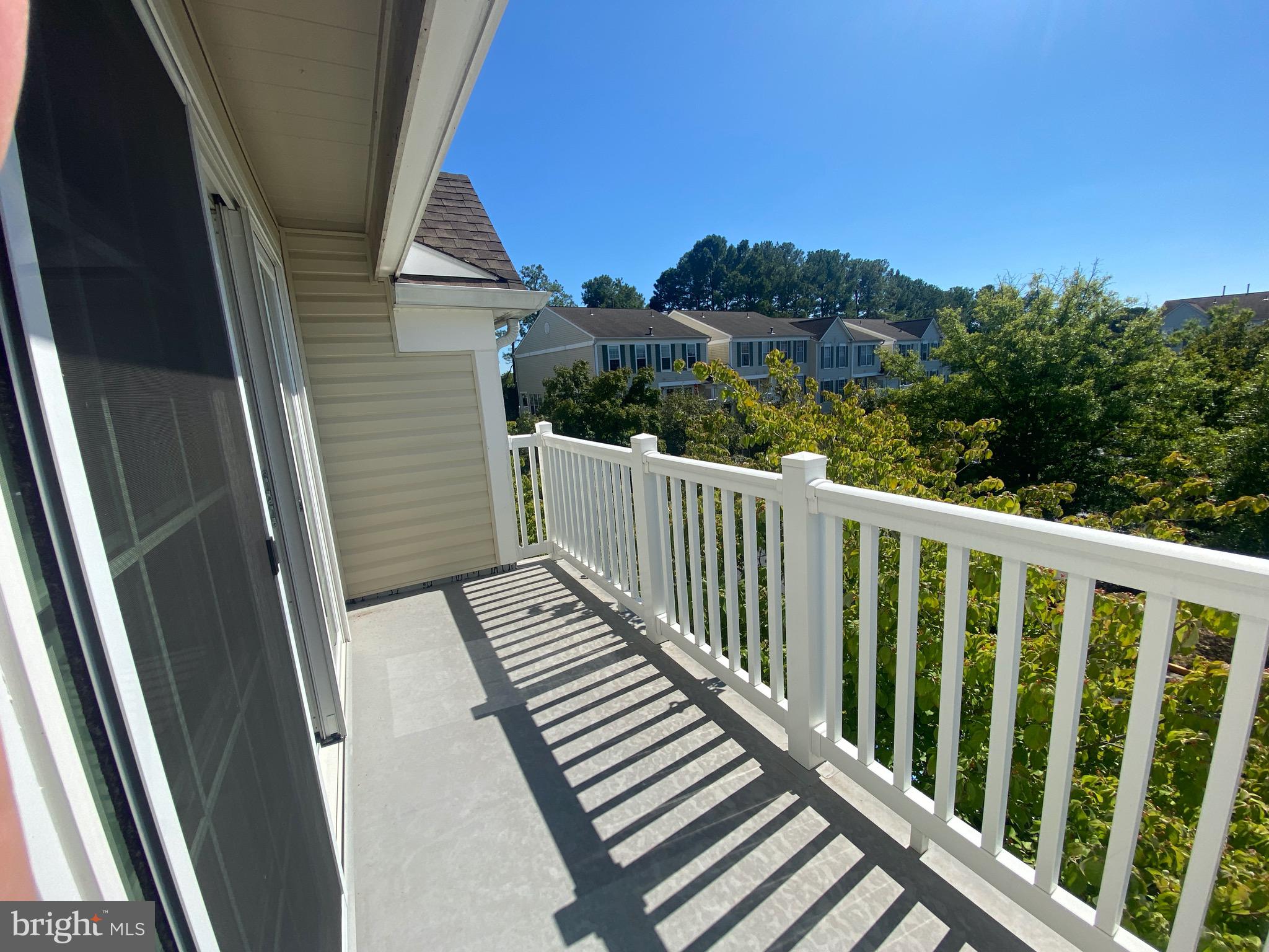 CHATHAM GREEN CONDOMINIUM - Residential Lease