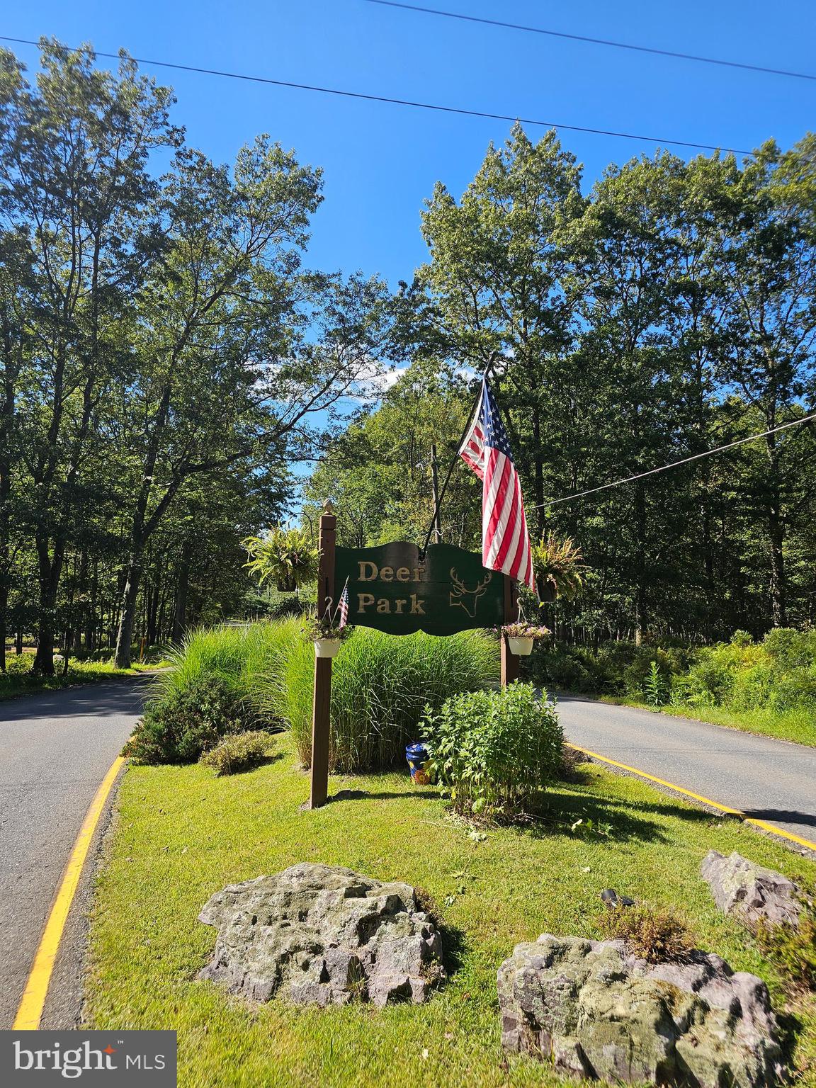 TOWAMENSING TRAILS - Residential