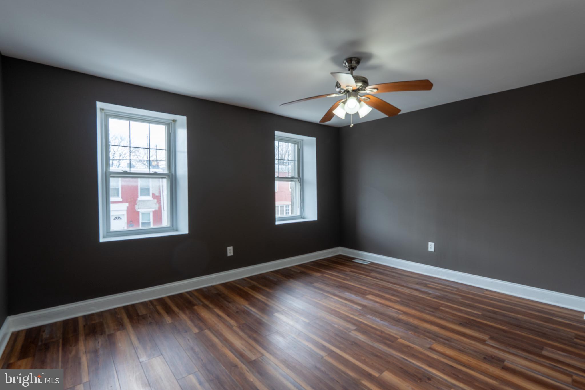 FRANKFORD - Residential