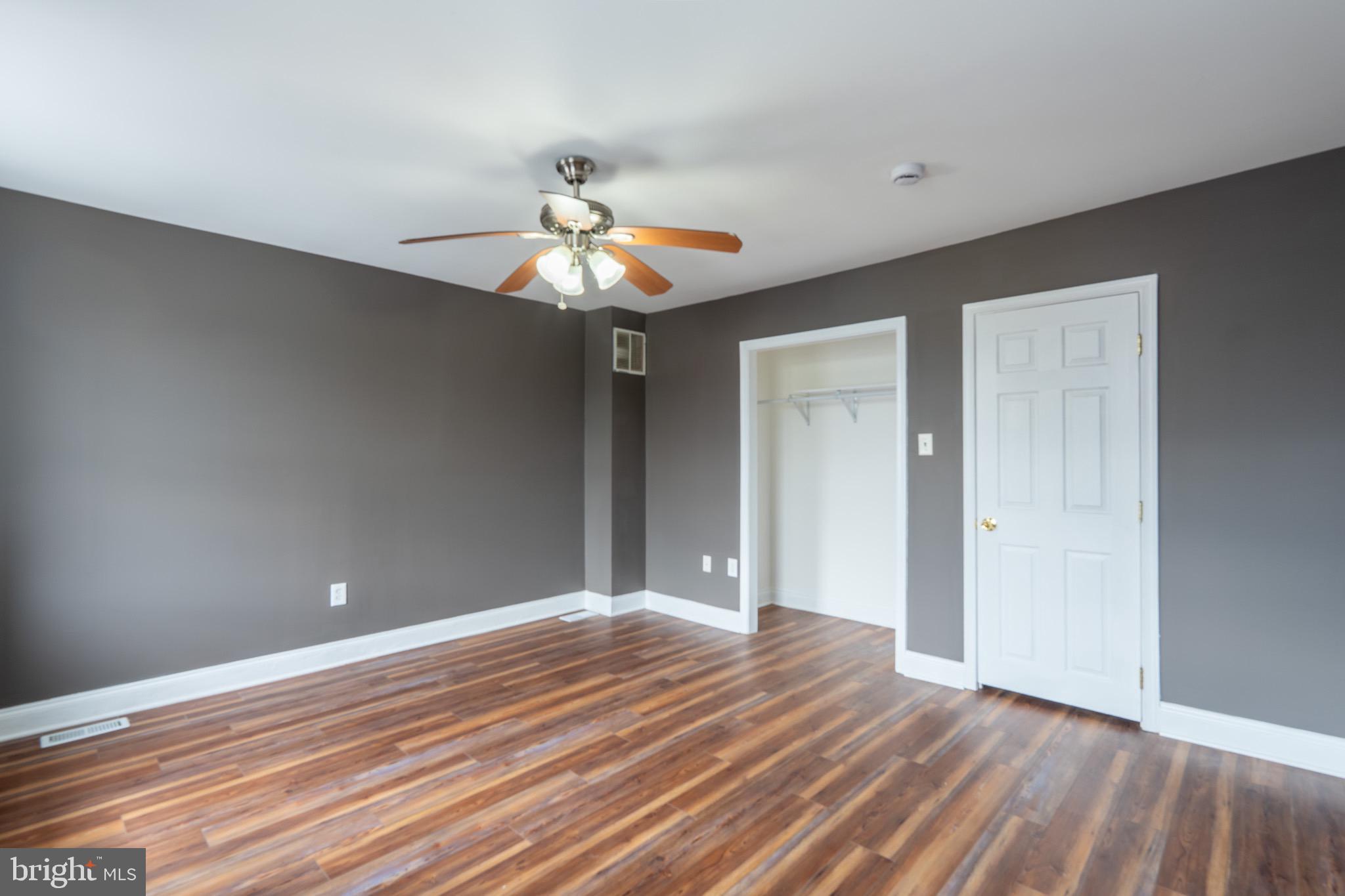 FRANKFORD - Residential